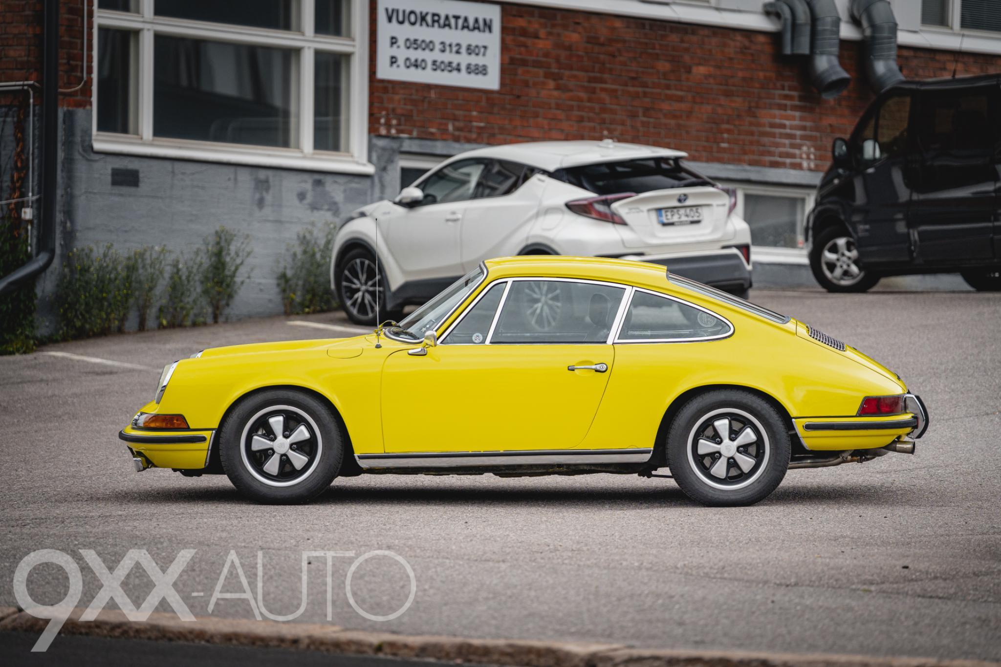 Keltainen Porsche 911 911T 2.4 Coupé 1972