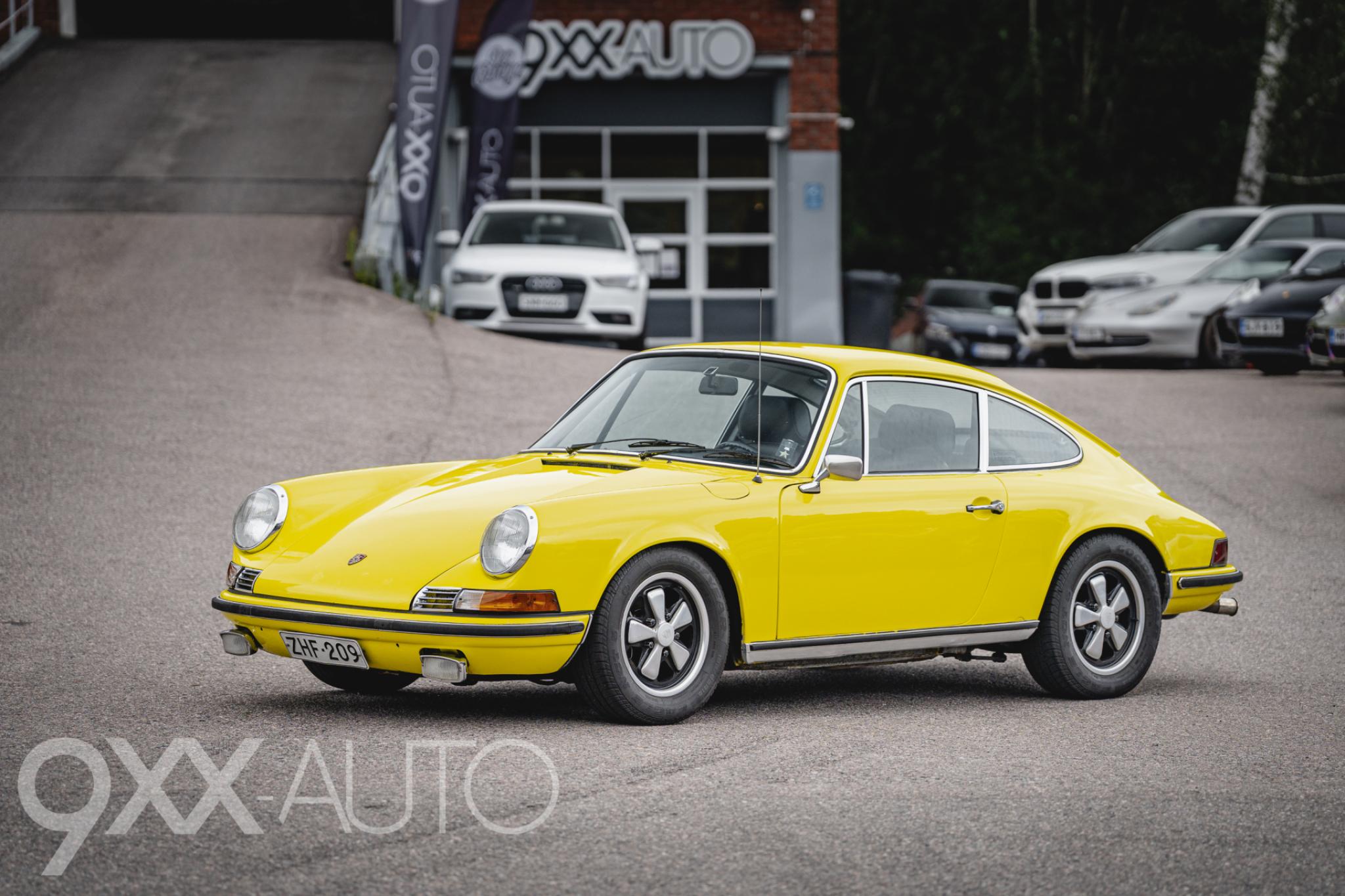Keltainen Porsche 911 911T 2.4 Coupé 1972