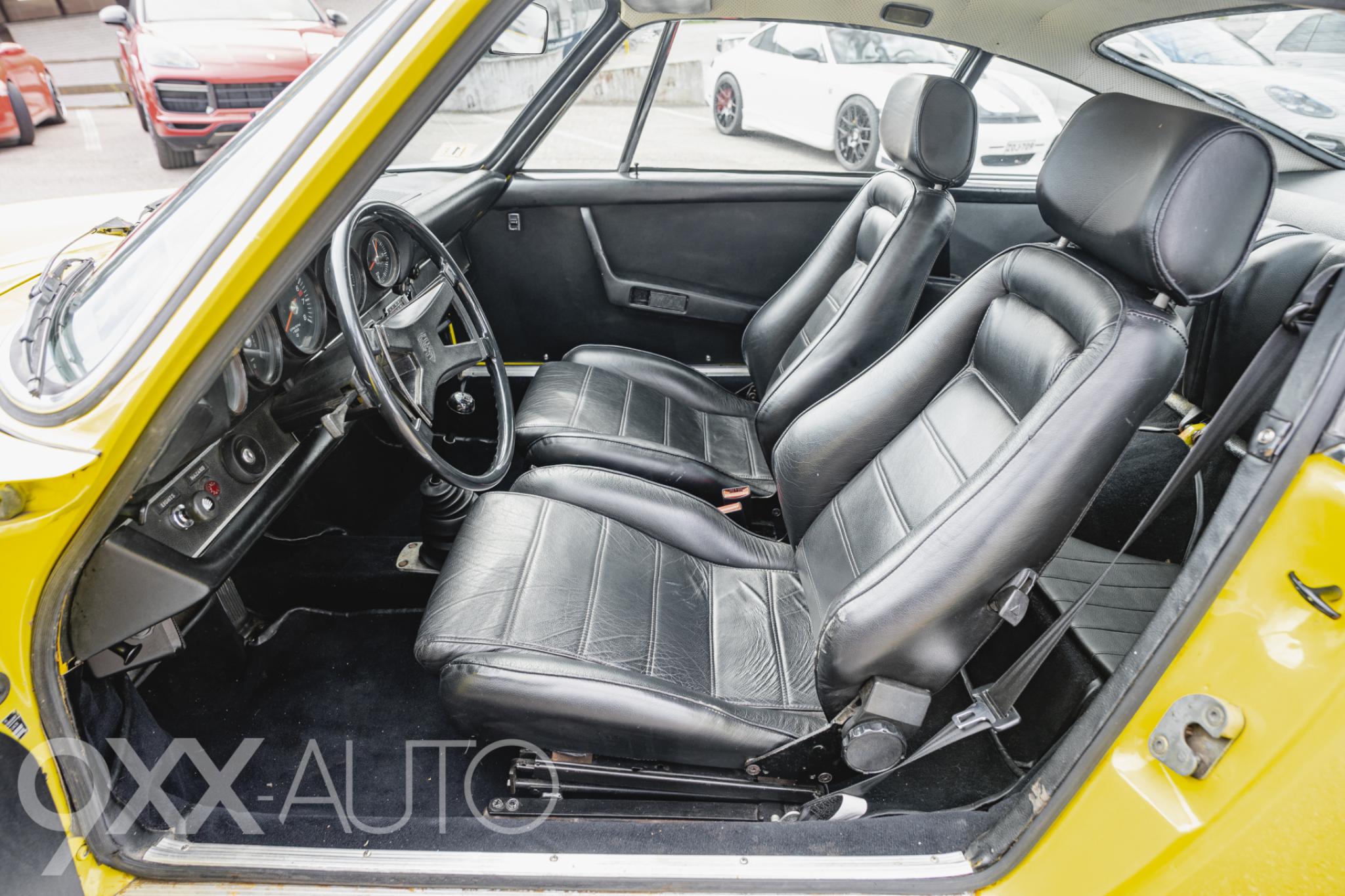 Keltainen Porsche 911 911T 2.4 Coupé 1972