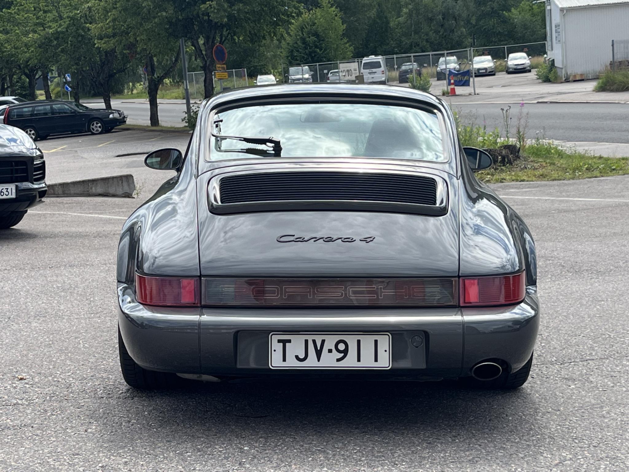 Harmaa Porsche 911 964 C4 *Erittäin hieno yksilö!*