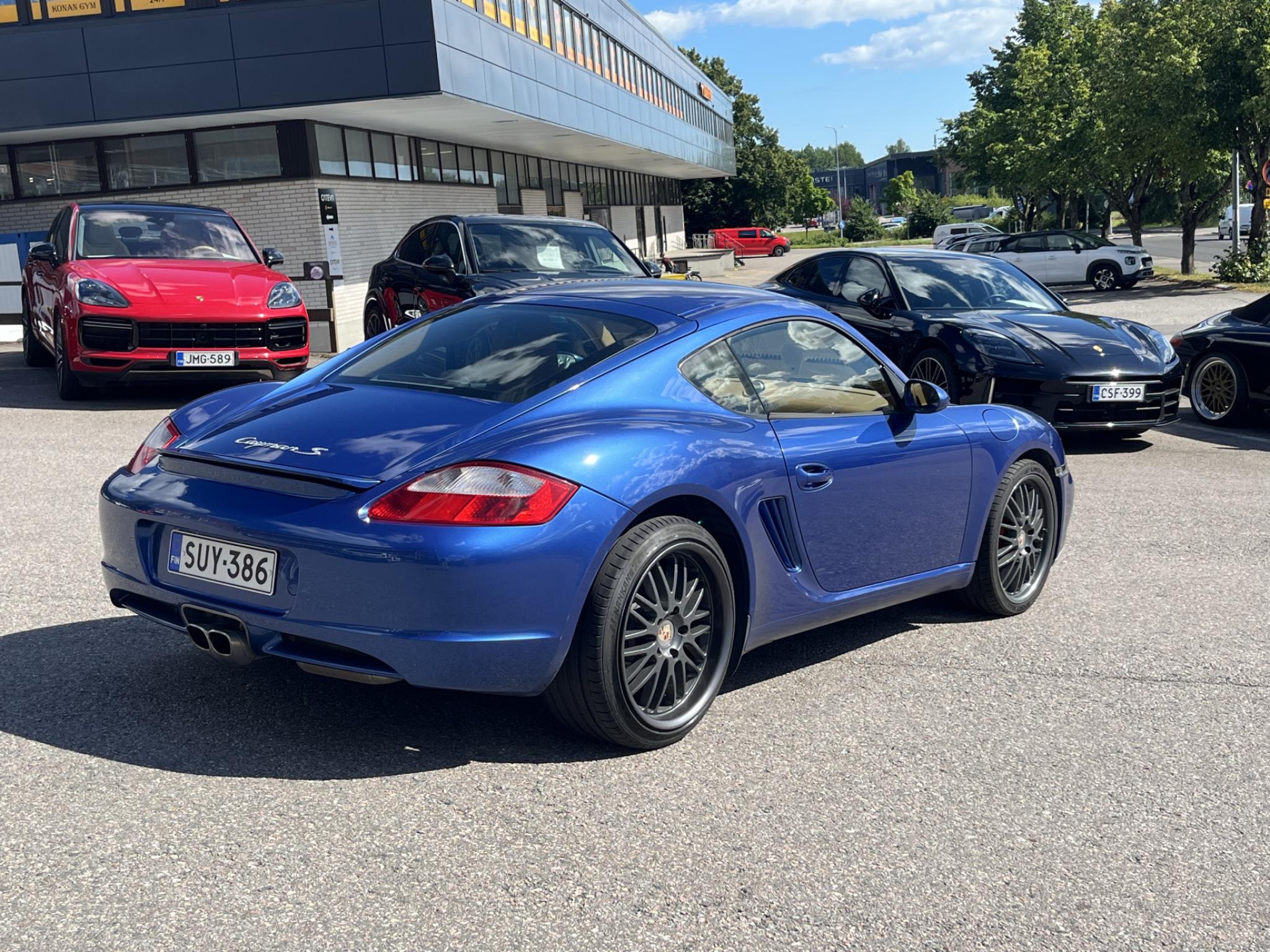 Sininen Porsche Cayman S 3.4 Coupe 987 *Moottoriremontoitu* 