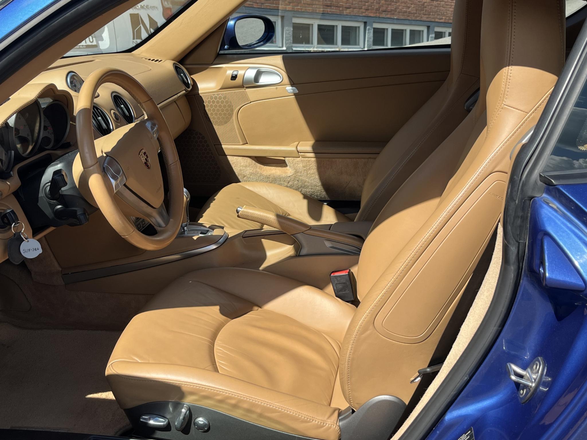 Sininen Porsche Cayman S 3.4 Coupe 987 *Moottoriremontoitu* 