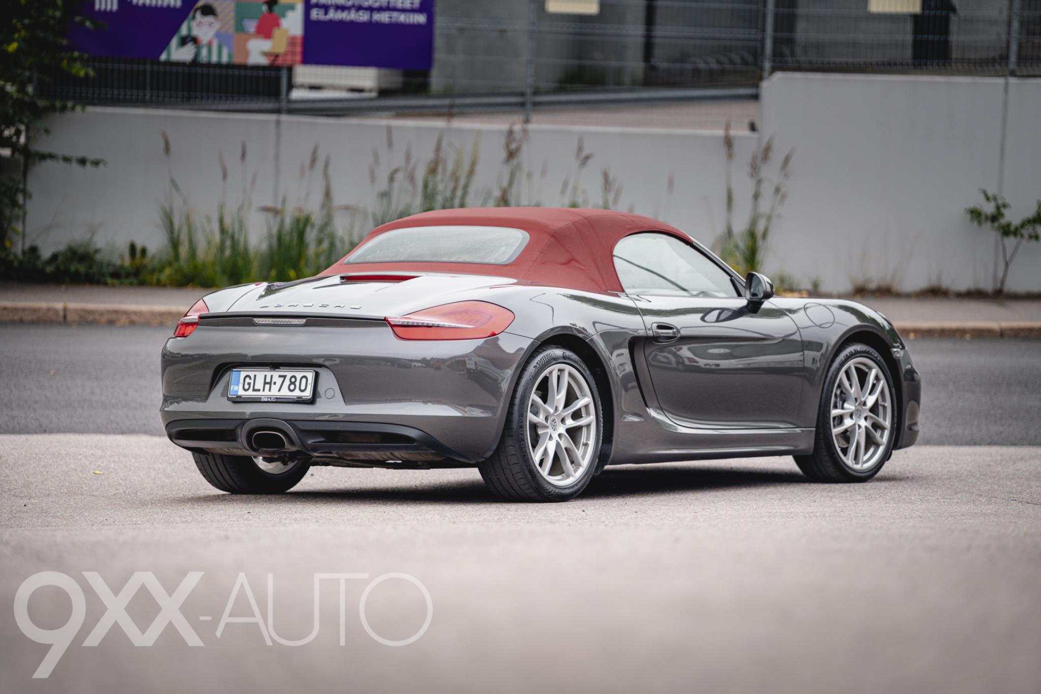 Harmaa Porsche Boxster 2.7 PDK (981)
