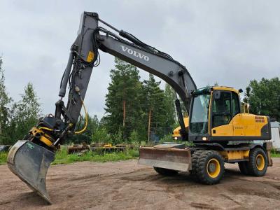 Volvo EW 180 C (2010)