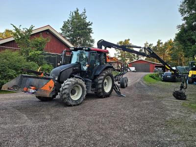 Valtra N82 (2013)