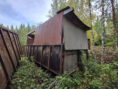 Muu merkki Roskalava 5