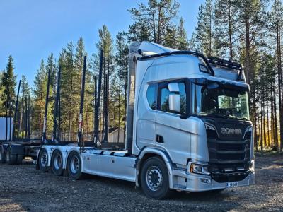 Scania R660 8X4 (2024)