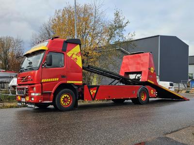 Volvo FM7 4X2 (2000)