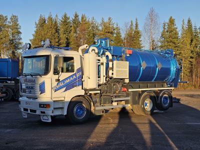 MAN 26.414 FNLC 6X2 Imupesuauto (1999)