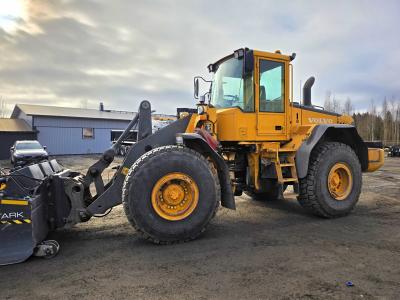 Volvo L120E (2004)
