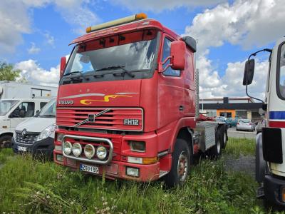 Volvo FH12 6X2 Vaijerivaihtolava-auto (1997)