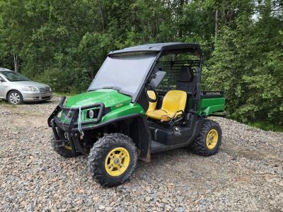 John Deere Gator XUV 550 Traktorimönkijä (2013)