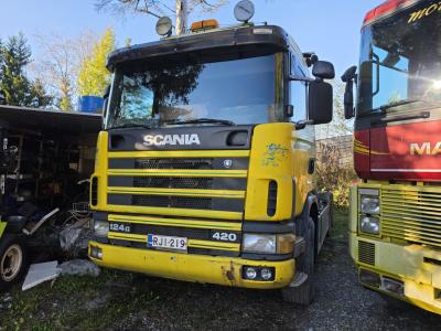 Scania 124G 6X2 (2001)