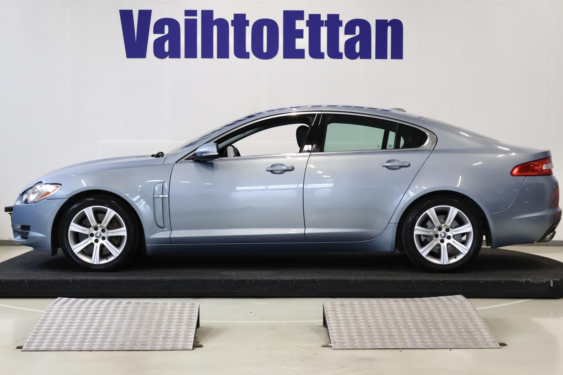 Jaguar XF 2010, kuva 3/21