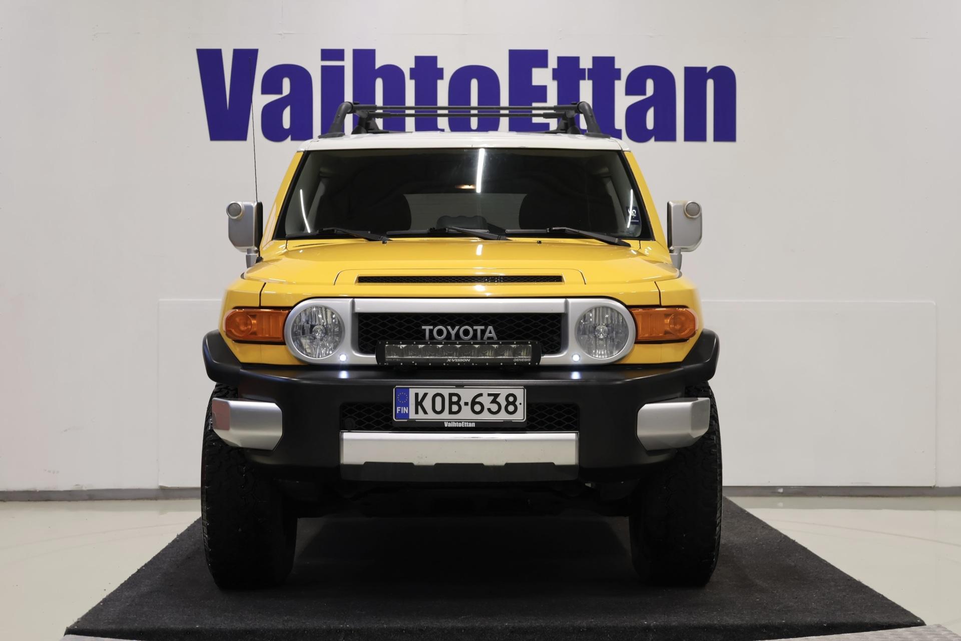 Toyota Fj Cruiser 4.0 VVT-i V6 4WD 2006, bild 2/34