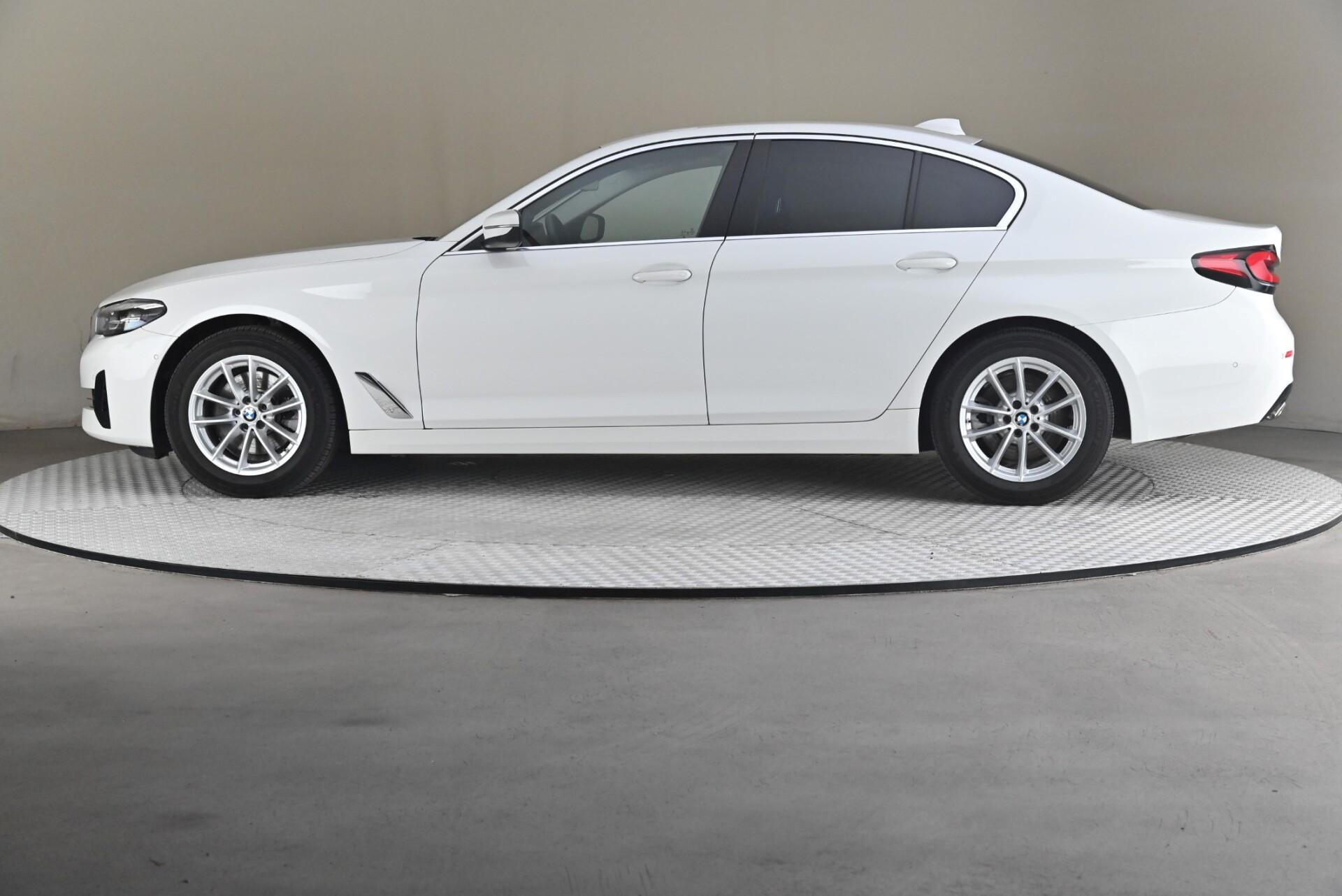 BMW 520 G30 Sedan 520d A xDrive MHEV 2022, kuva 4/31