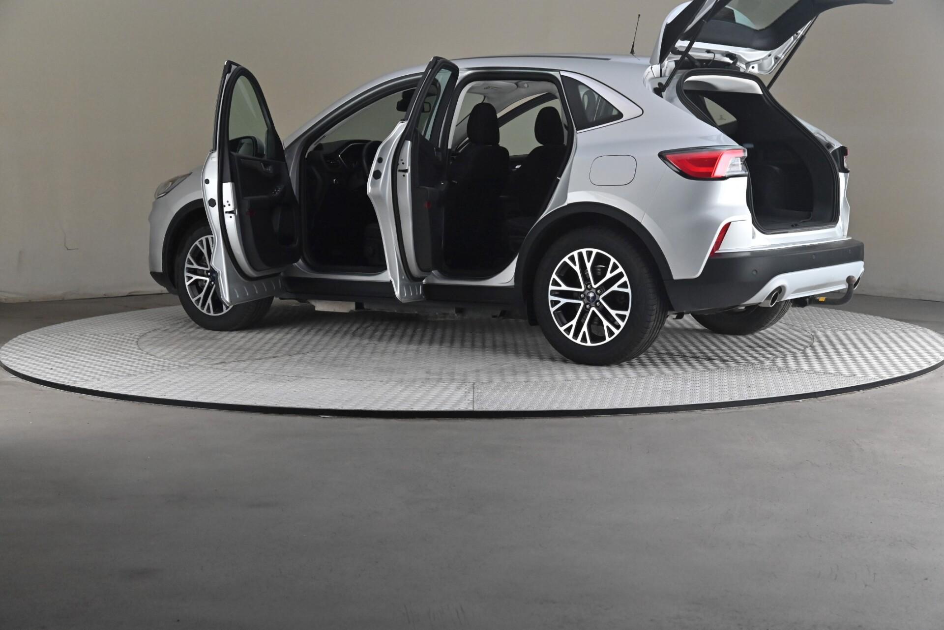 Ford Kuga 2021, kuva 7/31