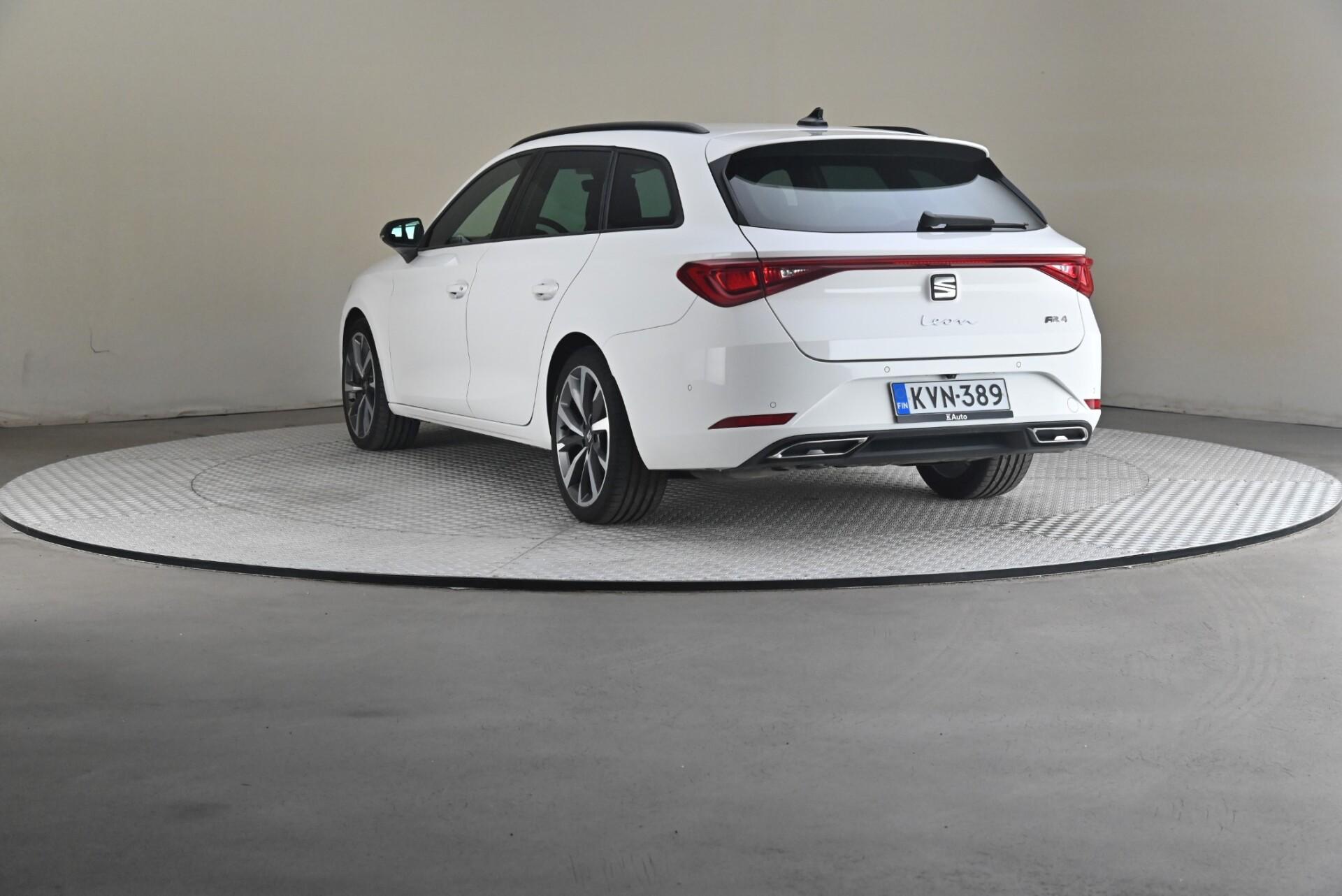 Seat Leon Sportstourer 2023, kuva 2/31