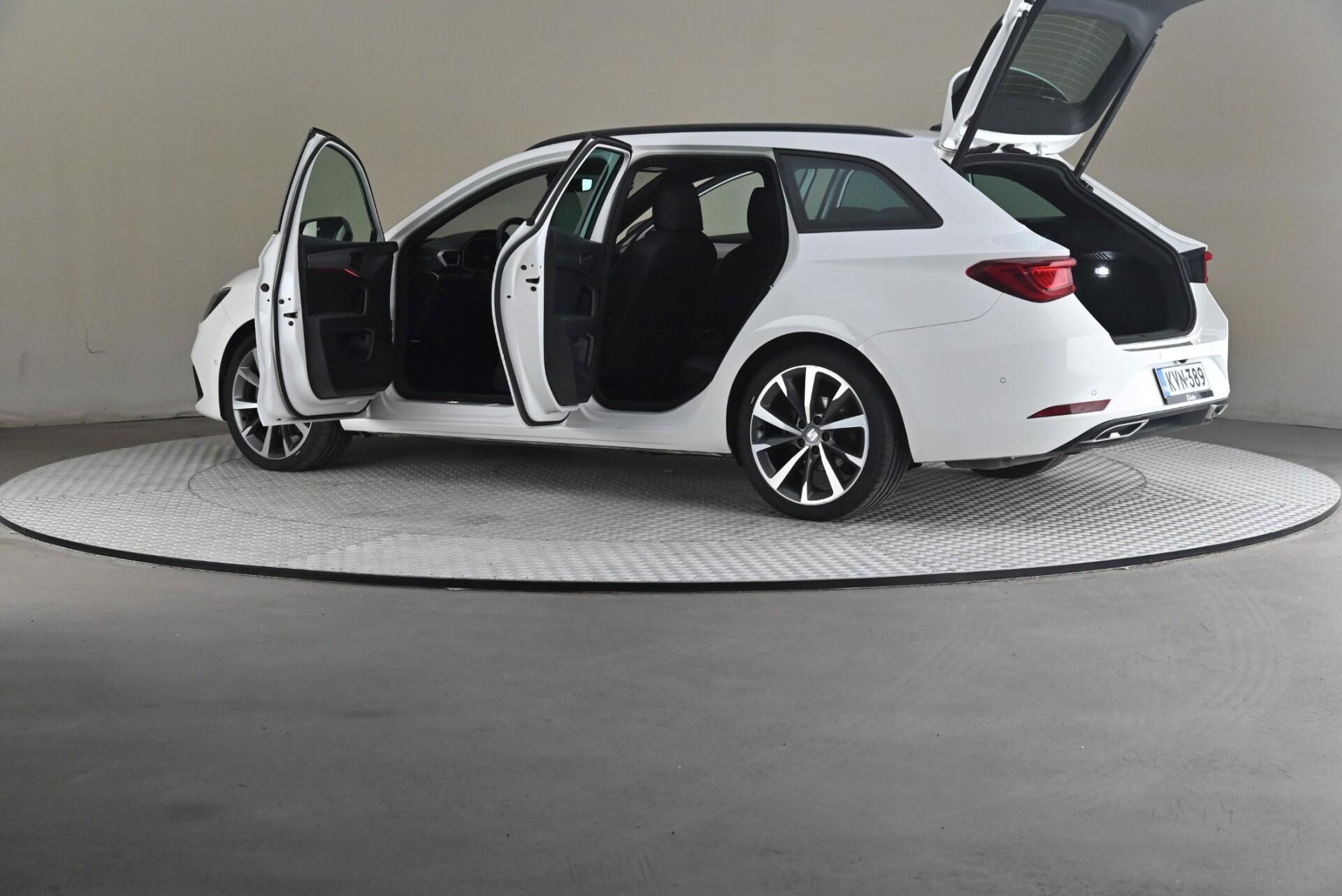 Seat Leon Sportstourer 2023, kuva 7/31
