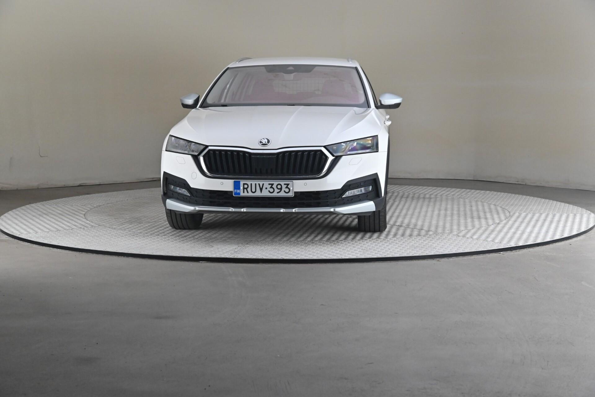 Skoda Octavia 2022, kuva 3/31