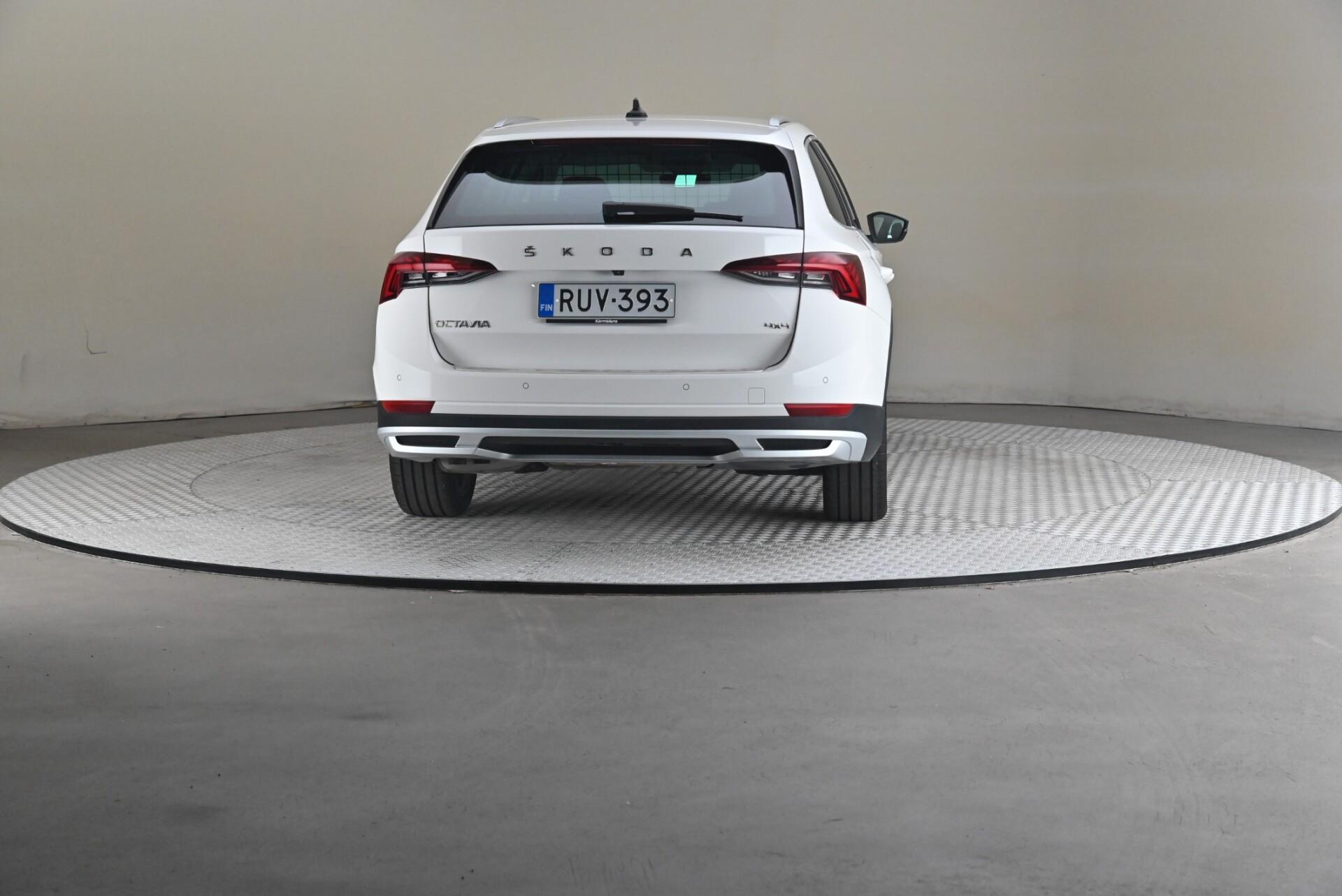 Skoda Octavia 2022, kuva 5/31