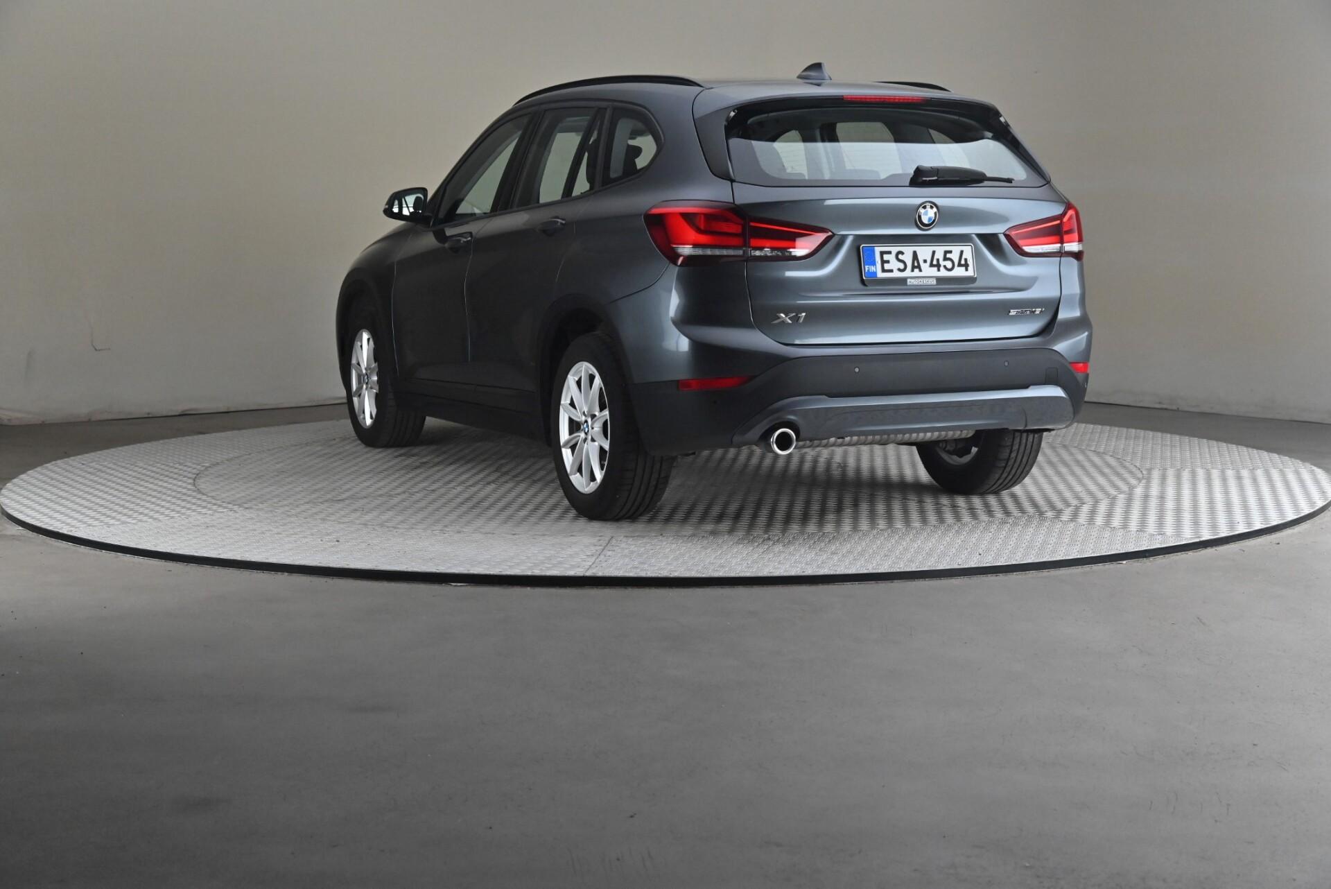 BMW X1 F48 sDrive18i A Business 2021, kuva 2/31