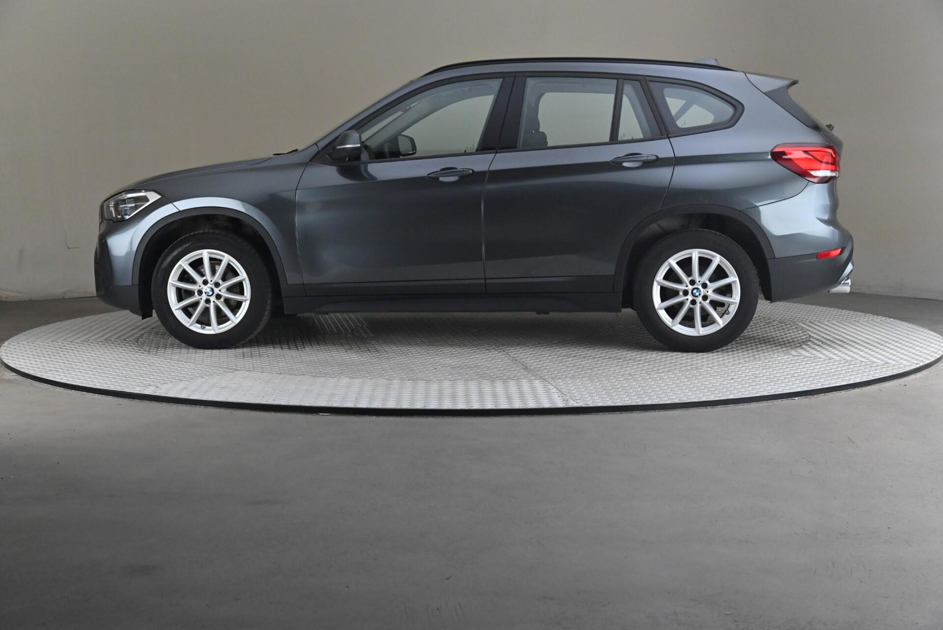 BMW X1 F48 sDrive18i A Business 2021, kuva 4/31