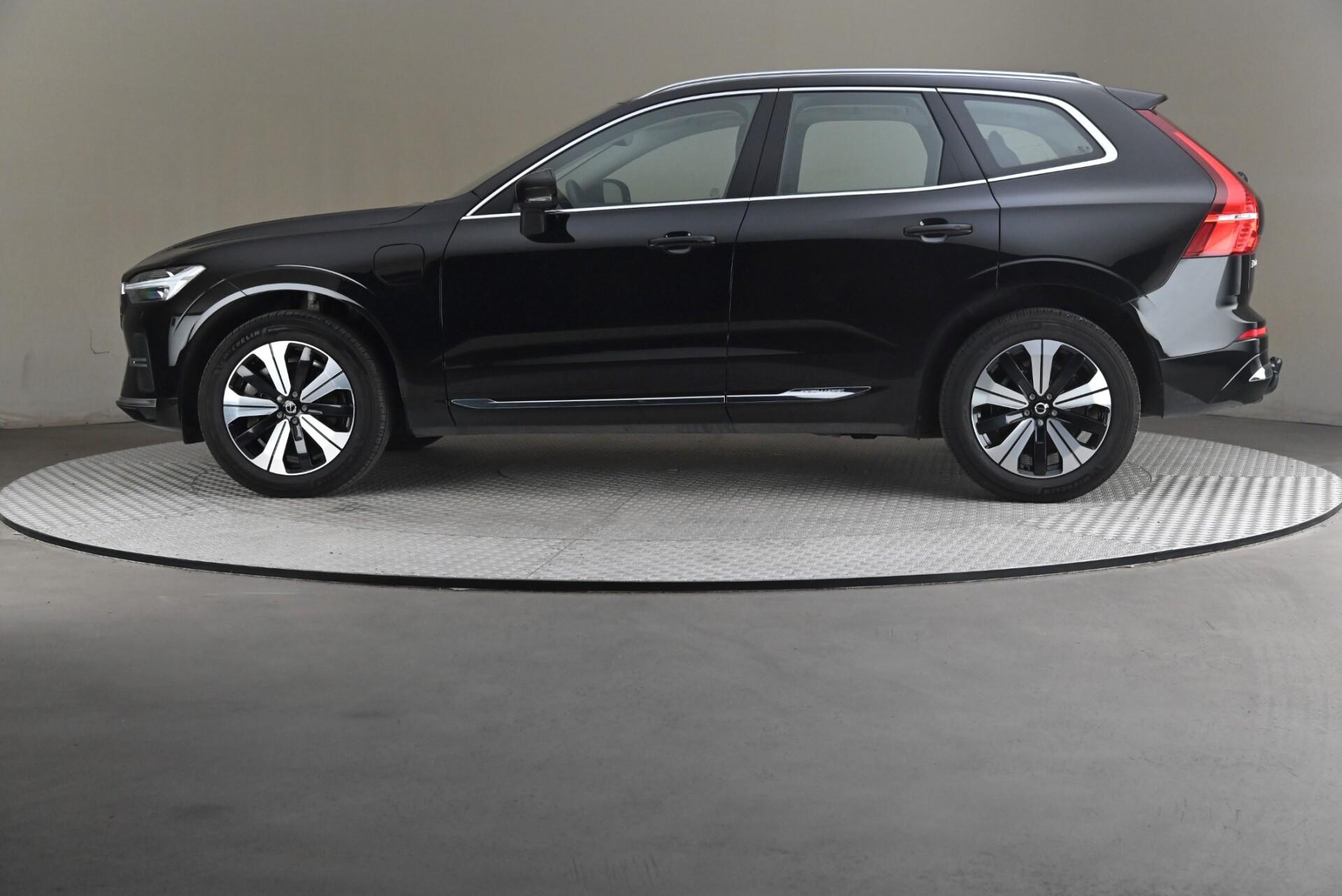 Volvo XC60 2023, kuva 4/31