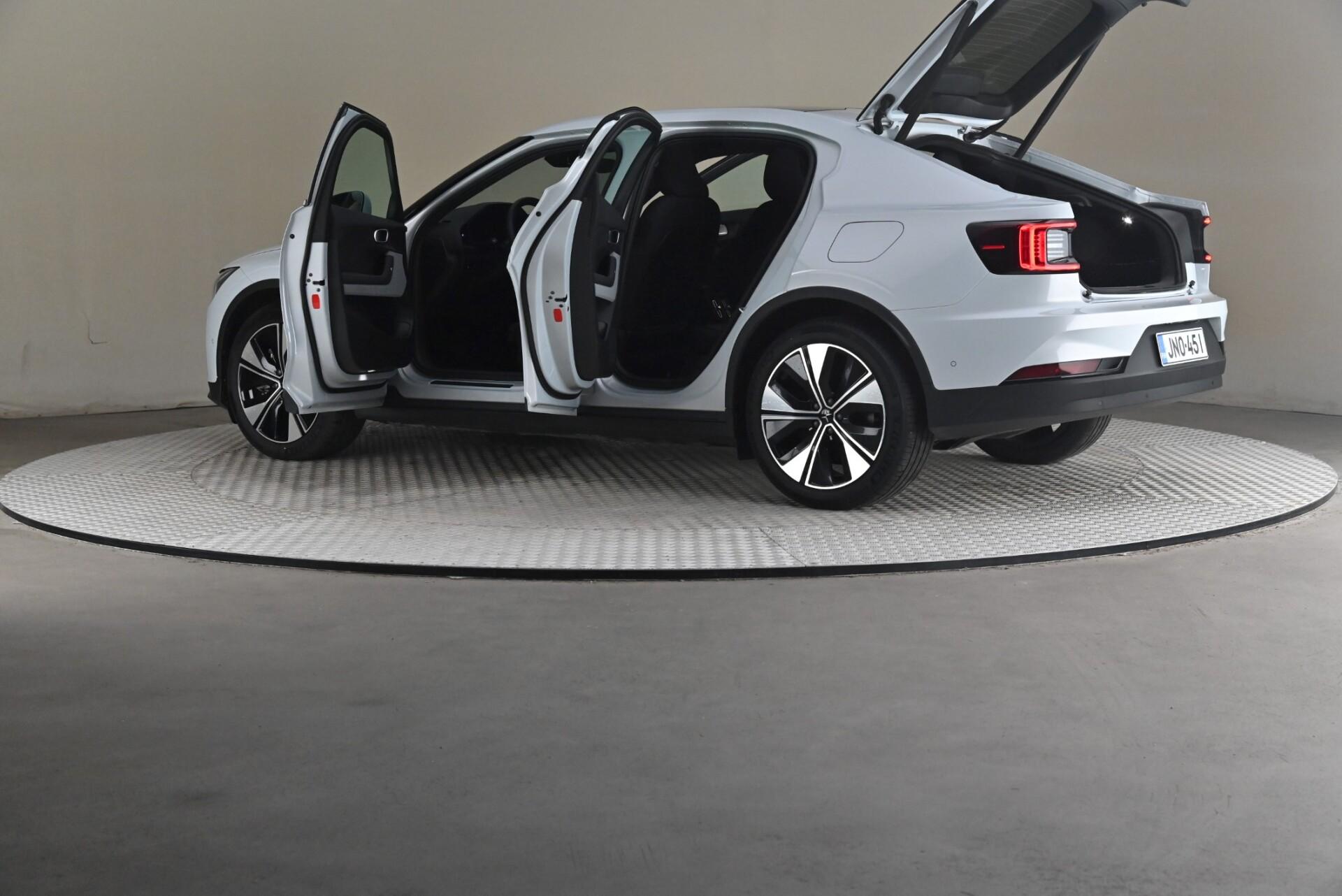 Polestar 2 2024, photo 7/33