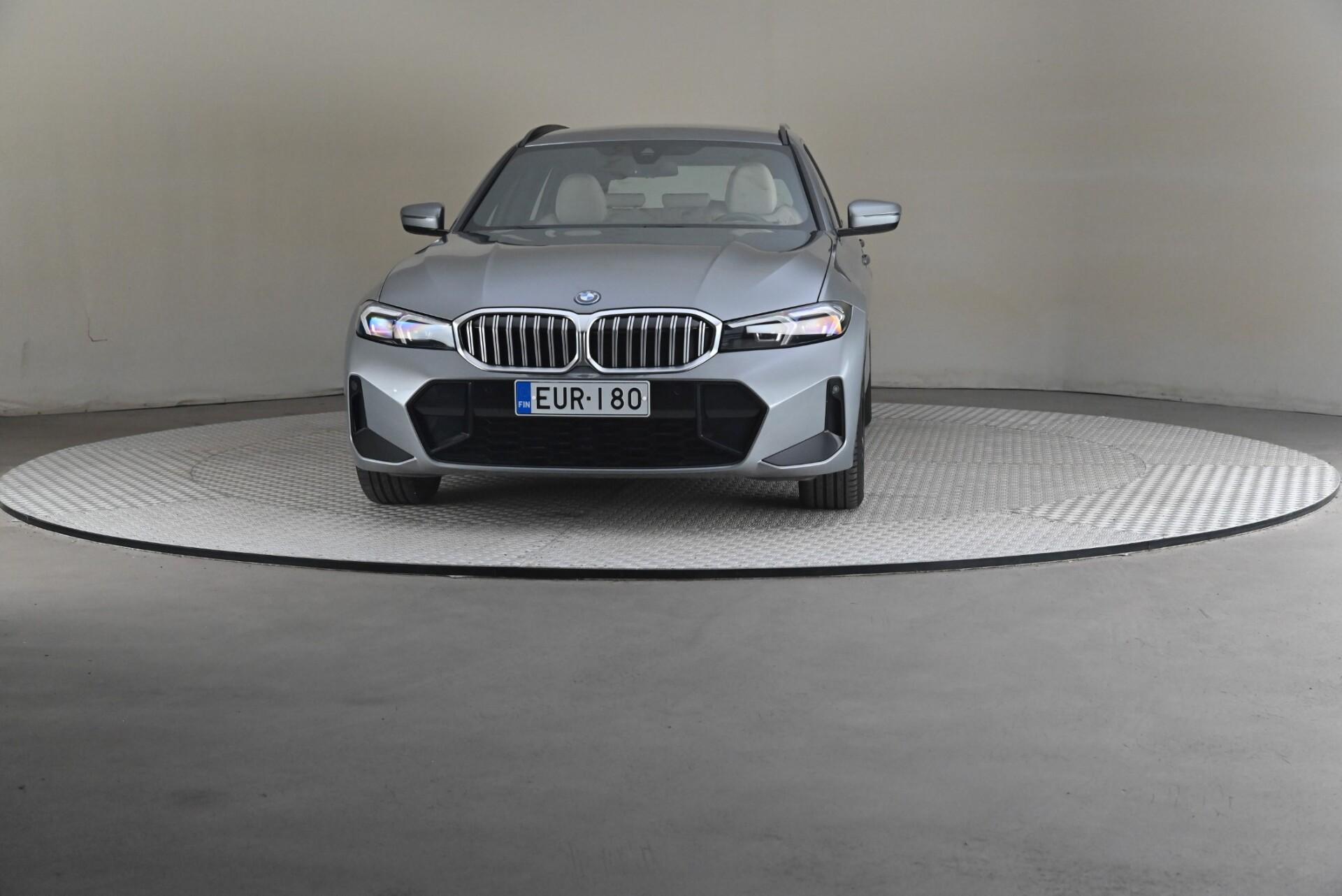 BMW 330 2023, kuva 3/32