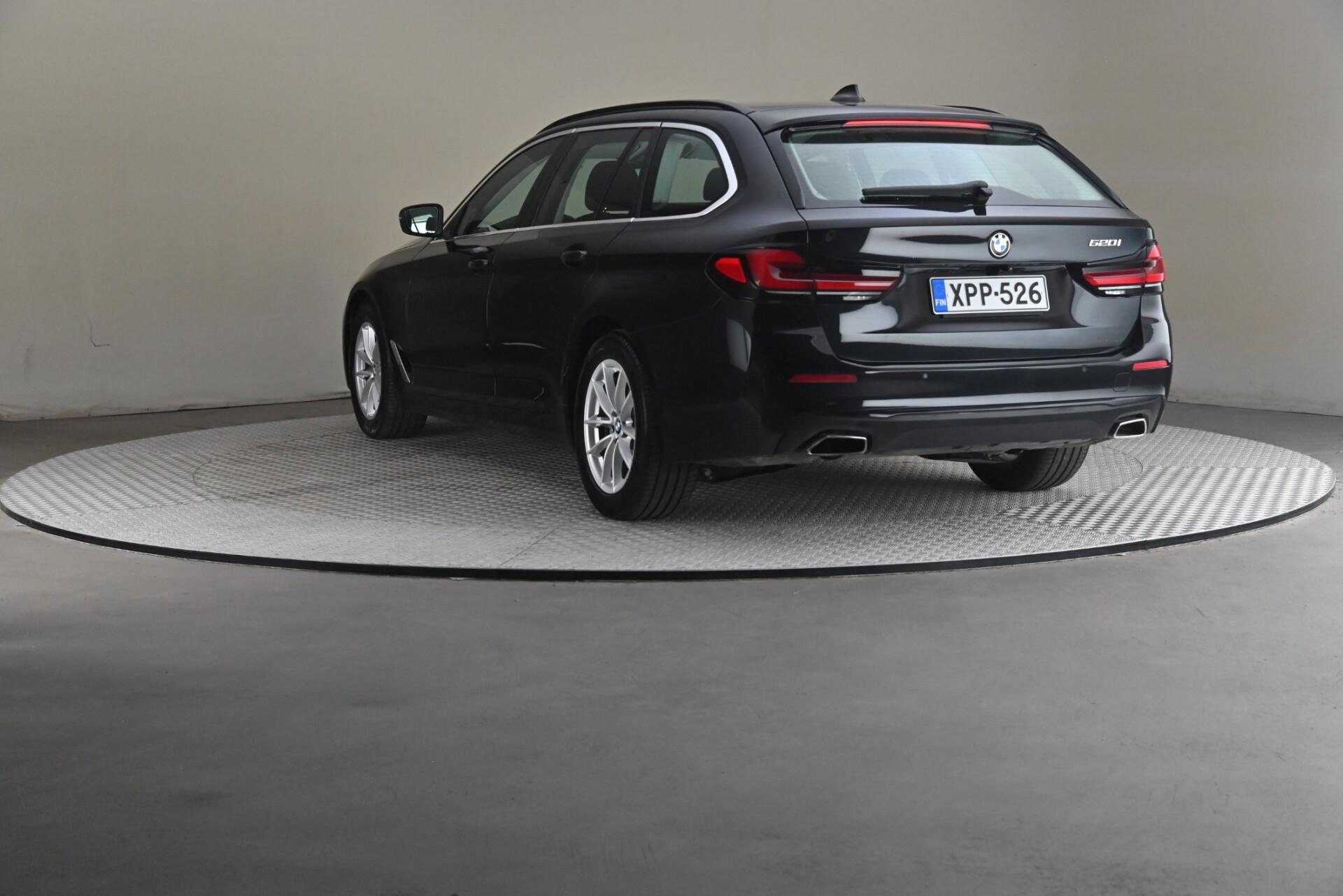 BMW 520 G31 Touring 520i A MHEV 2021, kuva 2/29