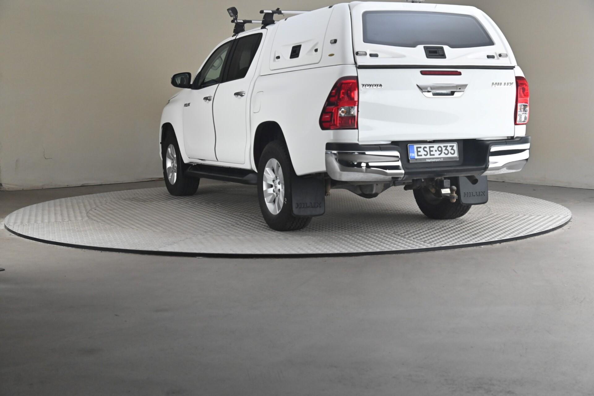 Toyota Hilux 2020, kuva 2/29