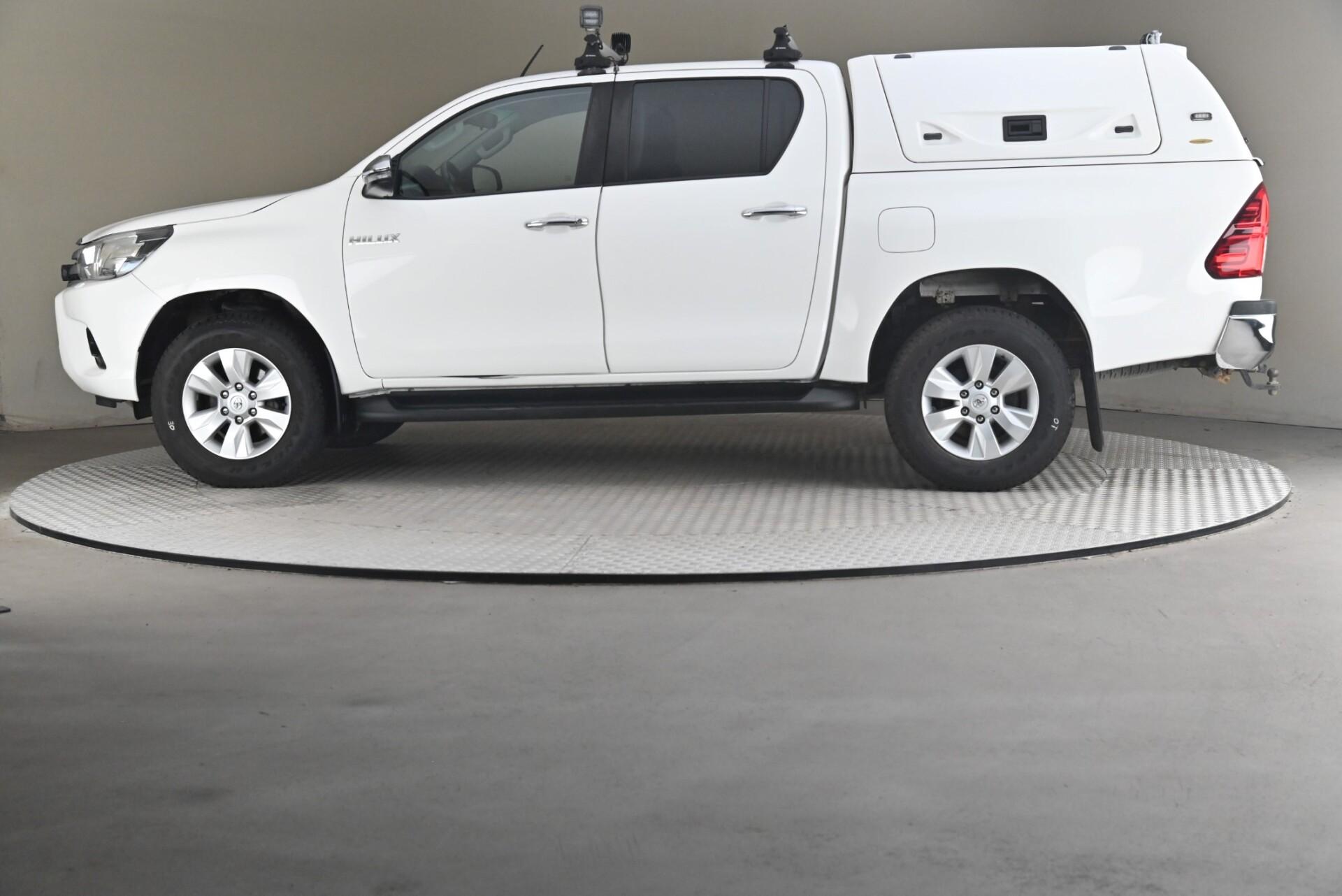 Toyota Hilux 2020, kuva 4/29