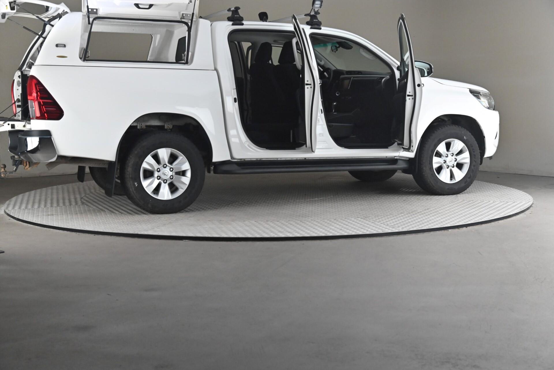 Toyota Hilux 2020, kuva 6/29