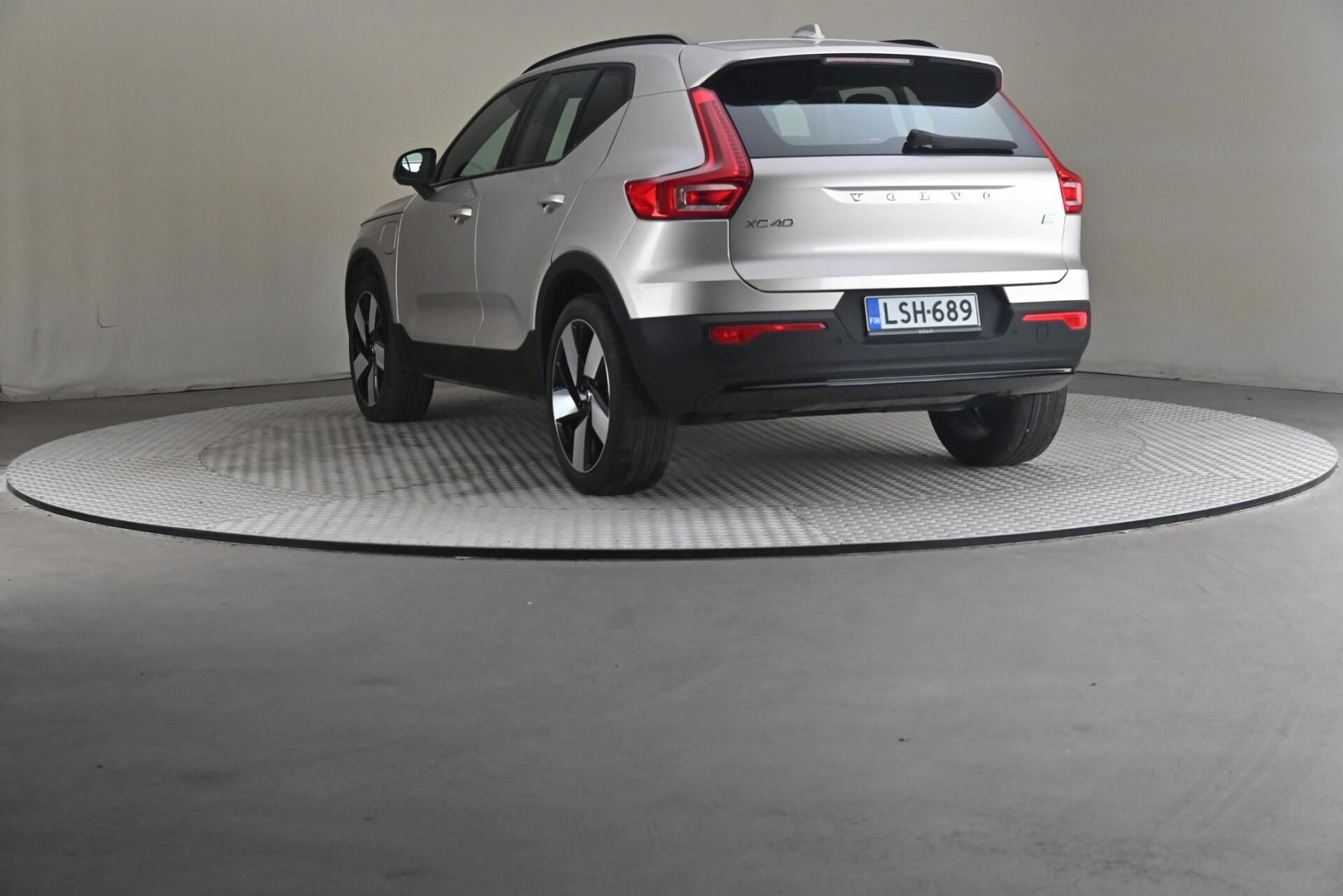 Volvo XC40 T4 TwE Plus Dark aut 2023, kuva 2/32