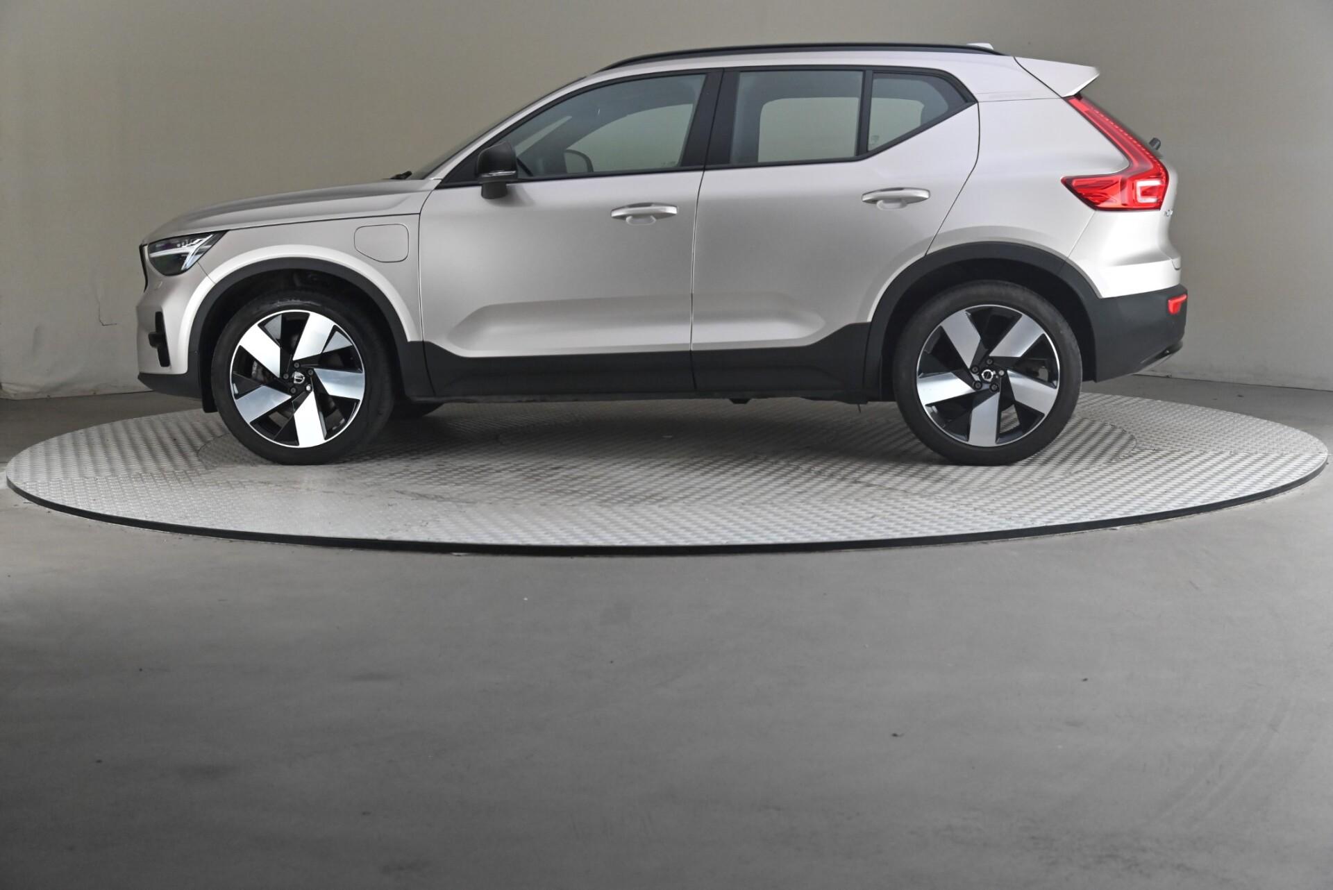 Volvo XC40 T4 TwE Plus Dark aut 2023, kuva 4/32