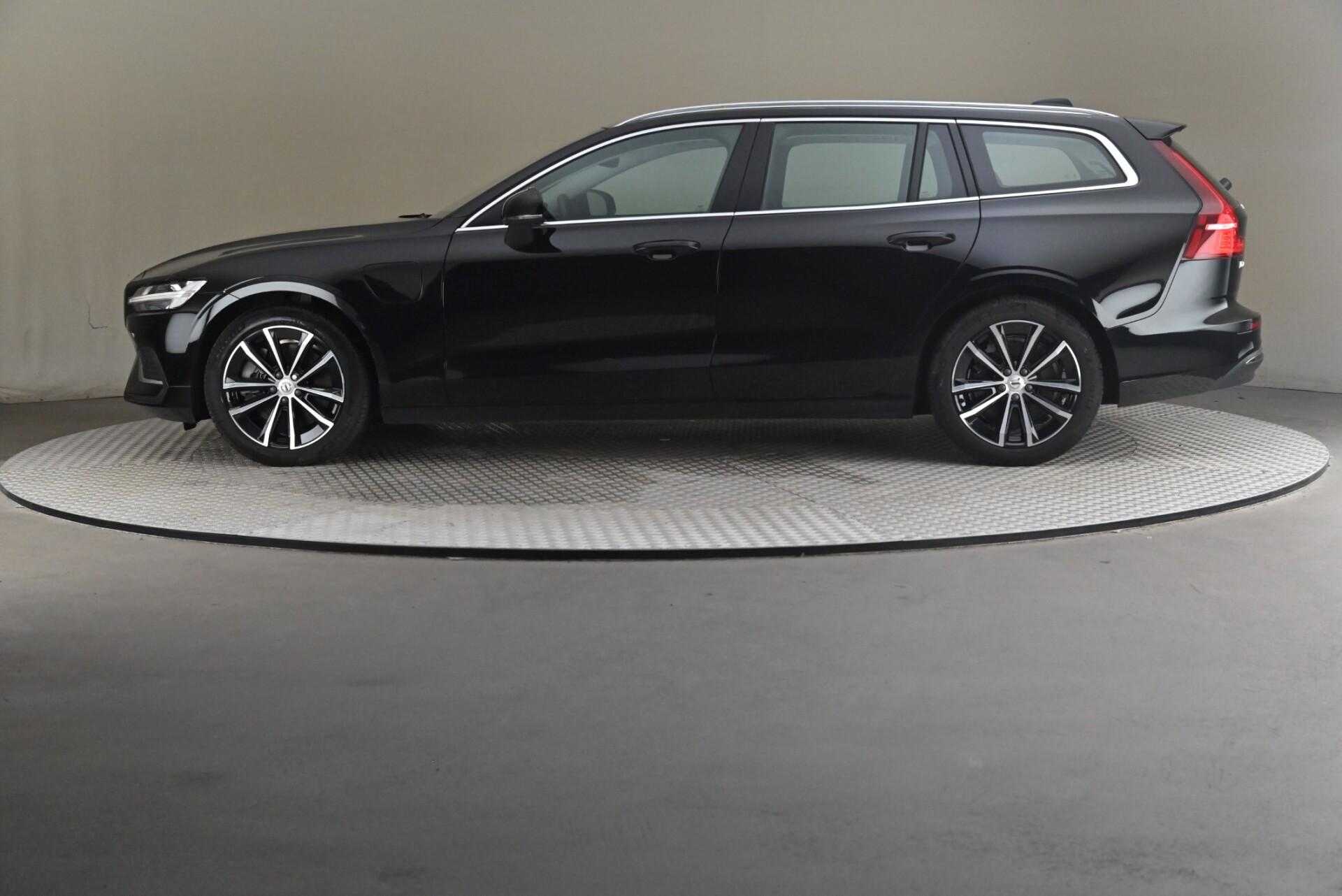 Volvo V60 2024, kuva 4/32