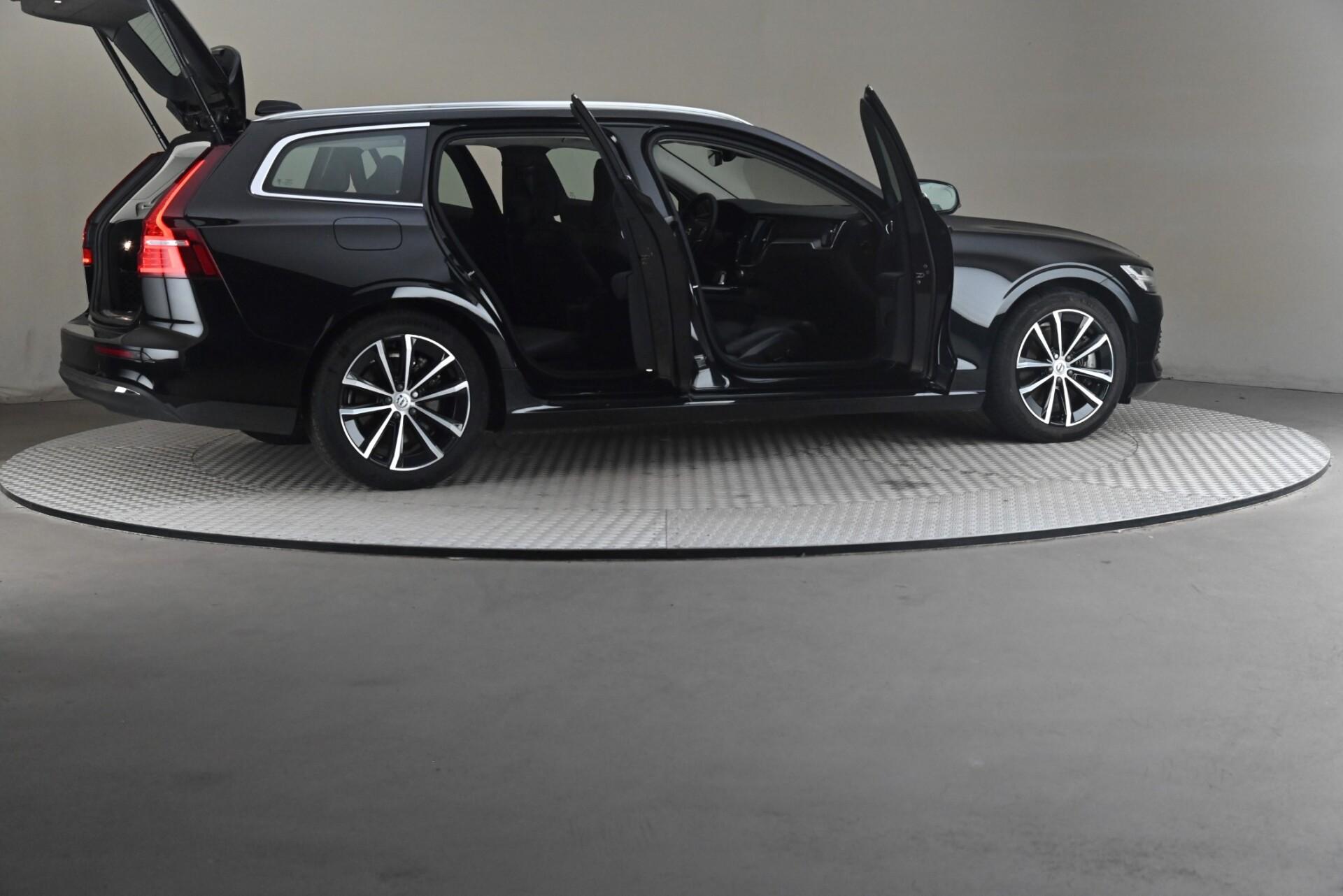 Volvo V60 2024, kuva 6/32