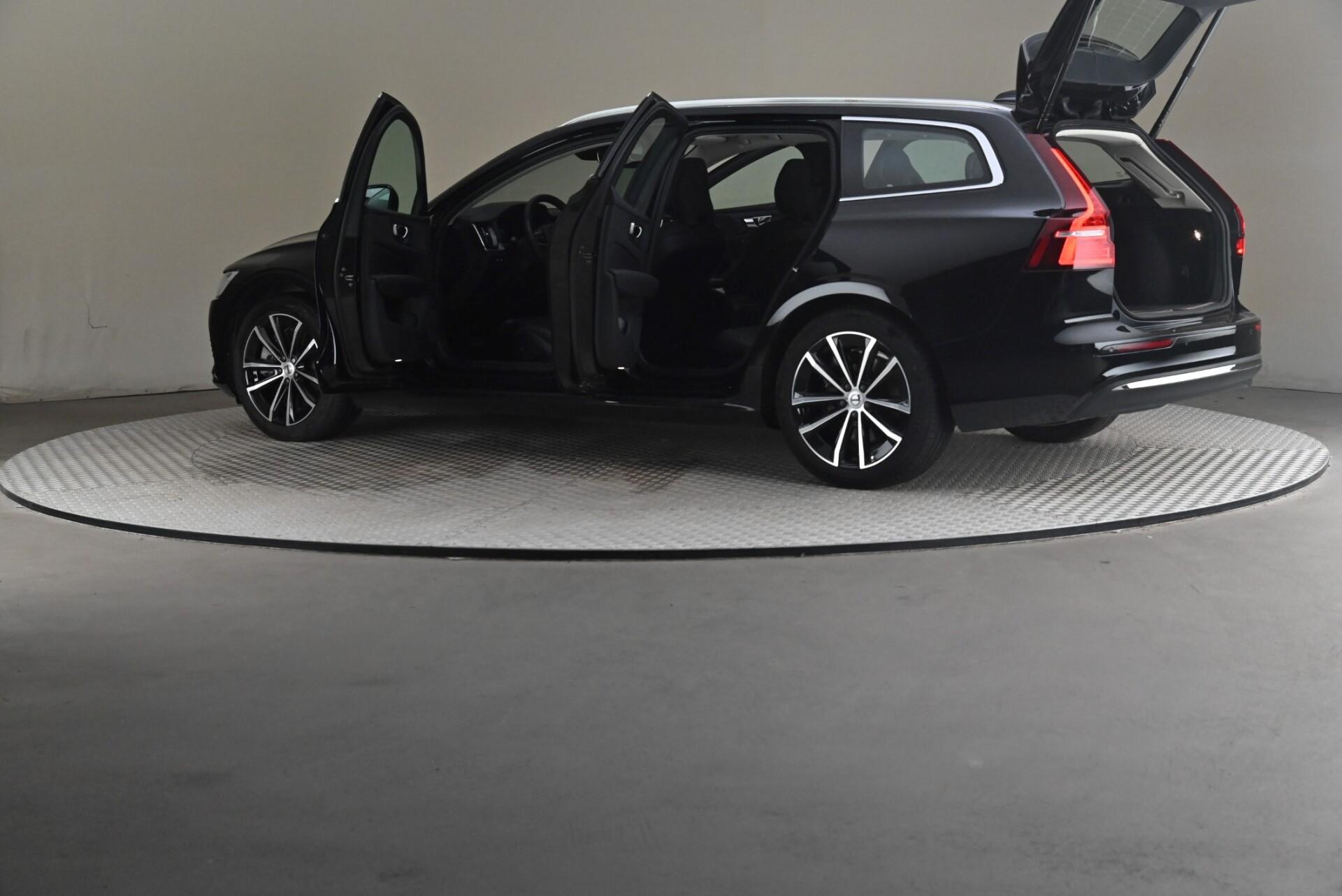 Volvo V60 2024, kuva 7/32