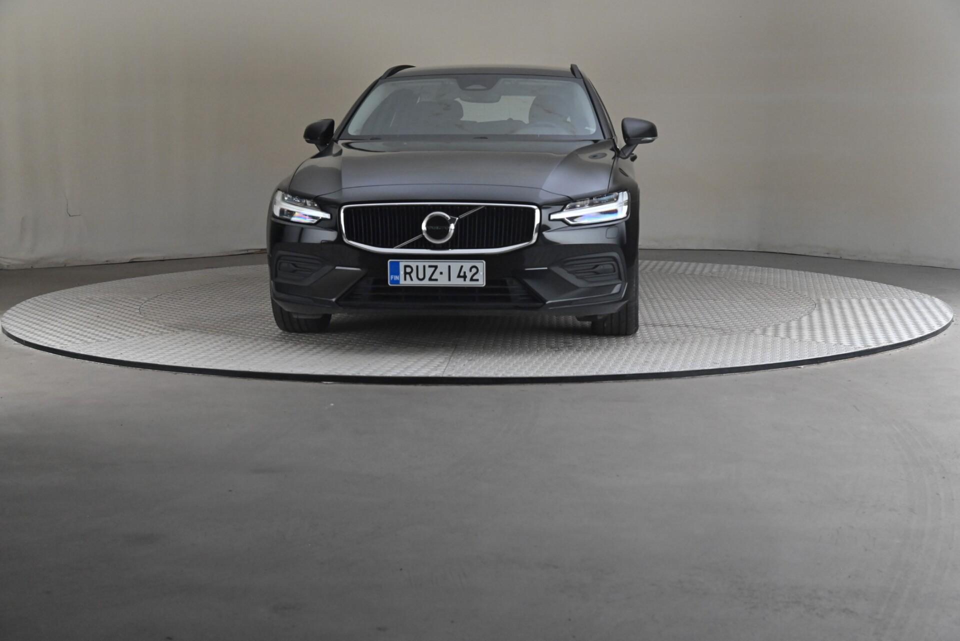 Volvo V60 B4 MHEV Core DCT aut 2023, photo 3/30