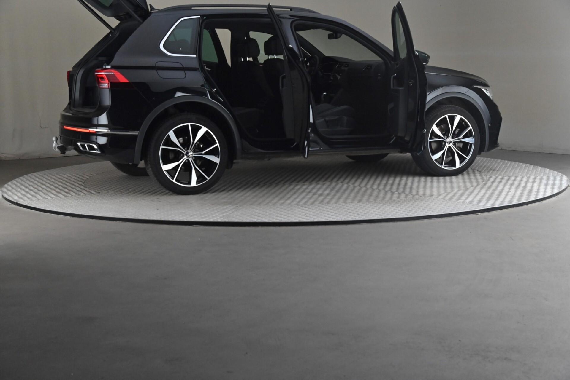 Volkswagen Tiguan 2023, photo 6/32