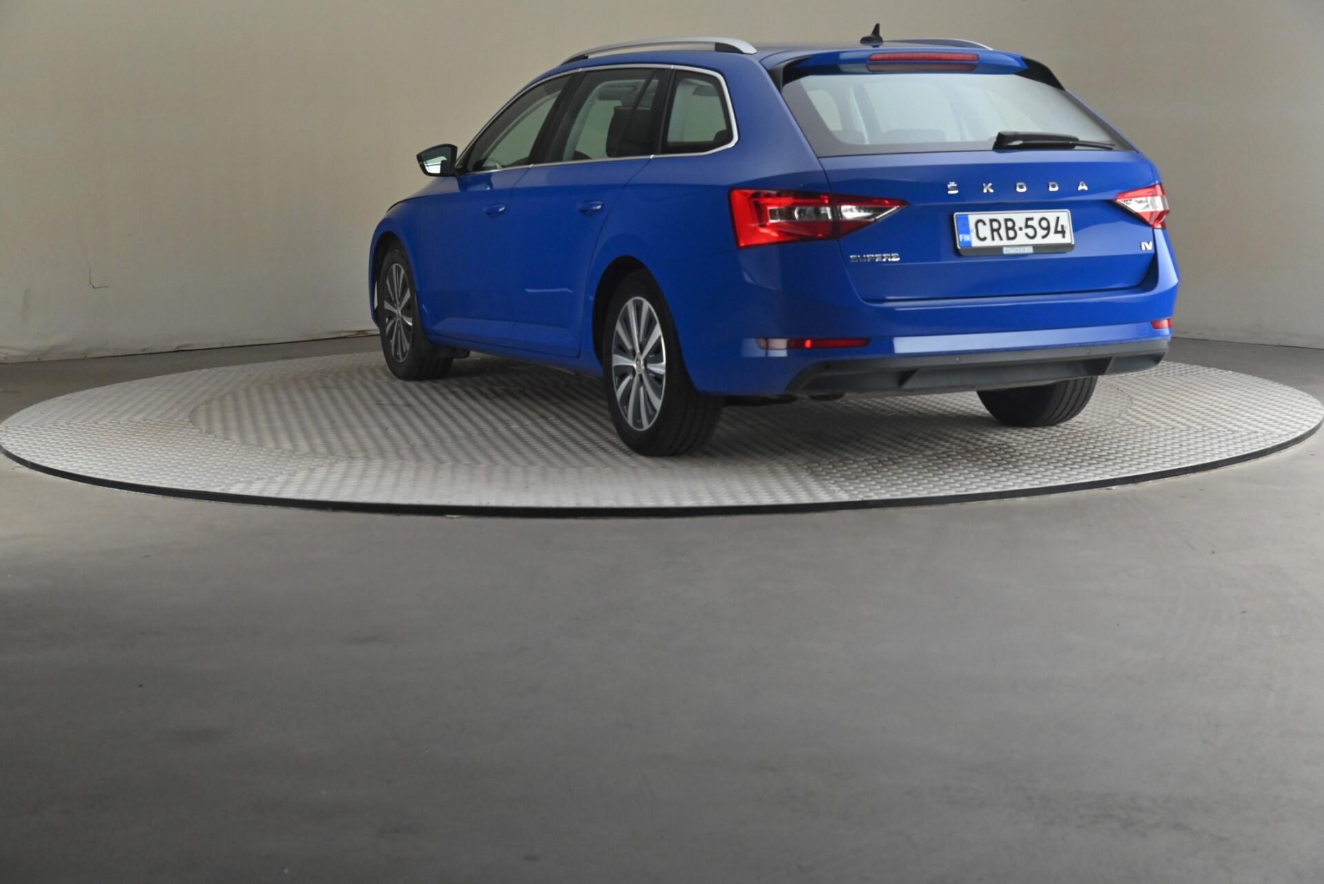 Skoda Superb 2022, kuva 2/29