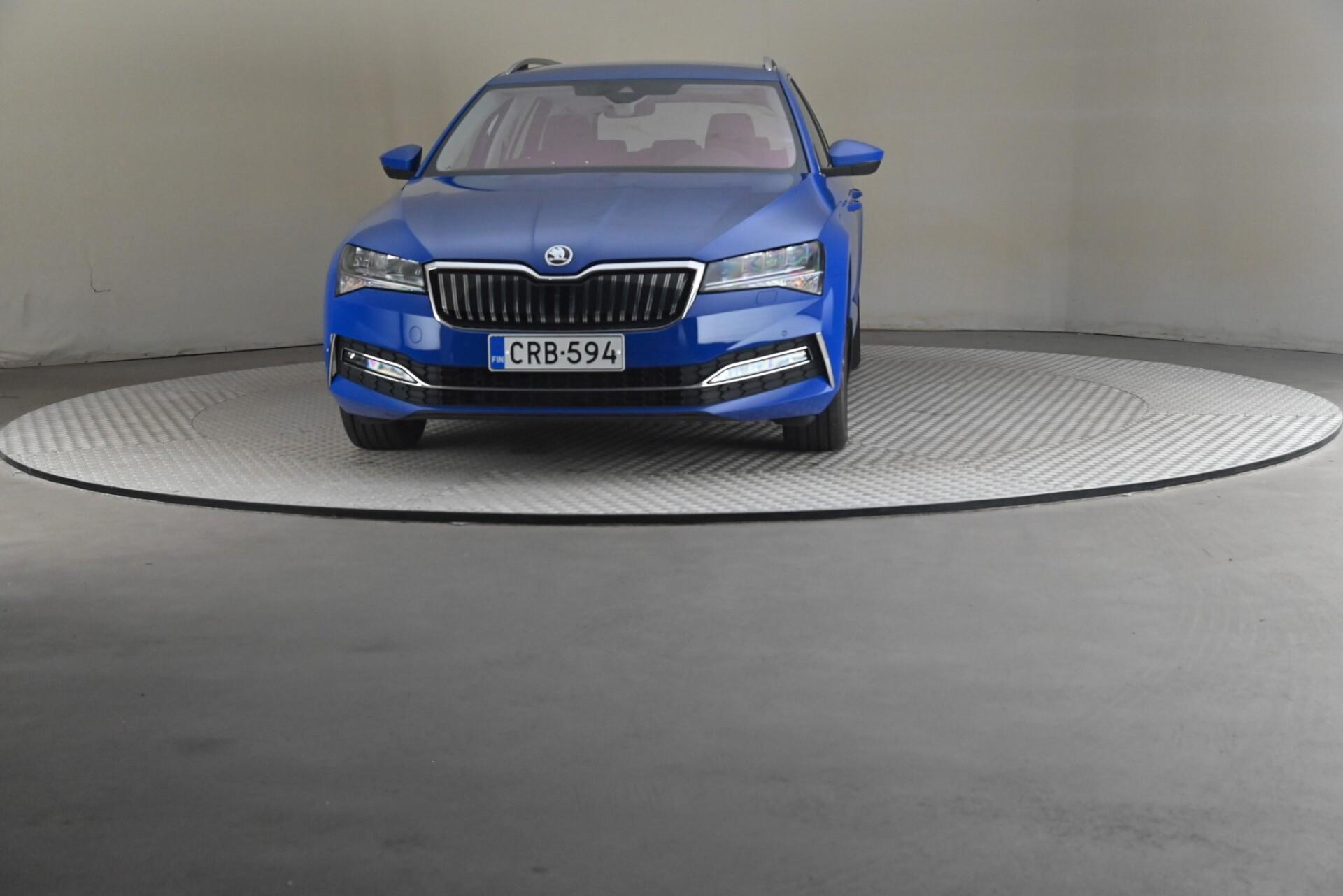 Skoda Superb 2022, kuva 3/29