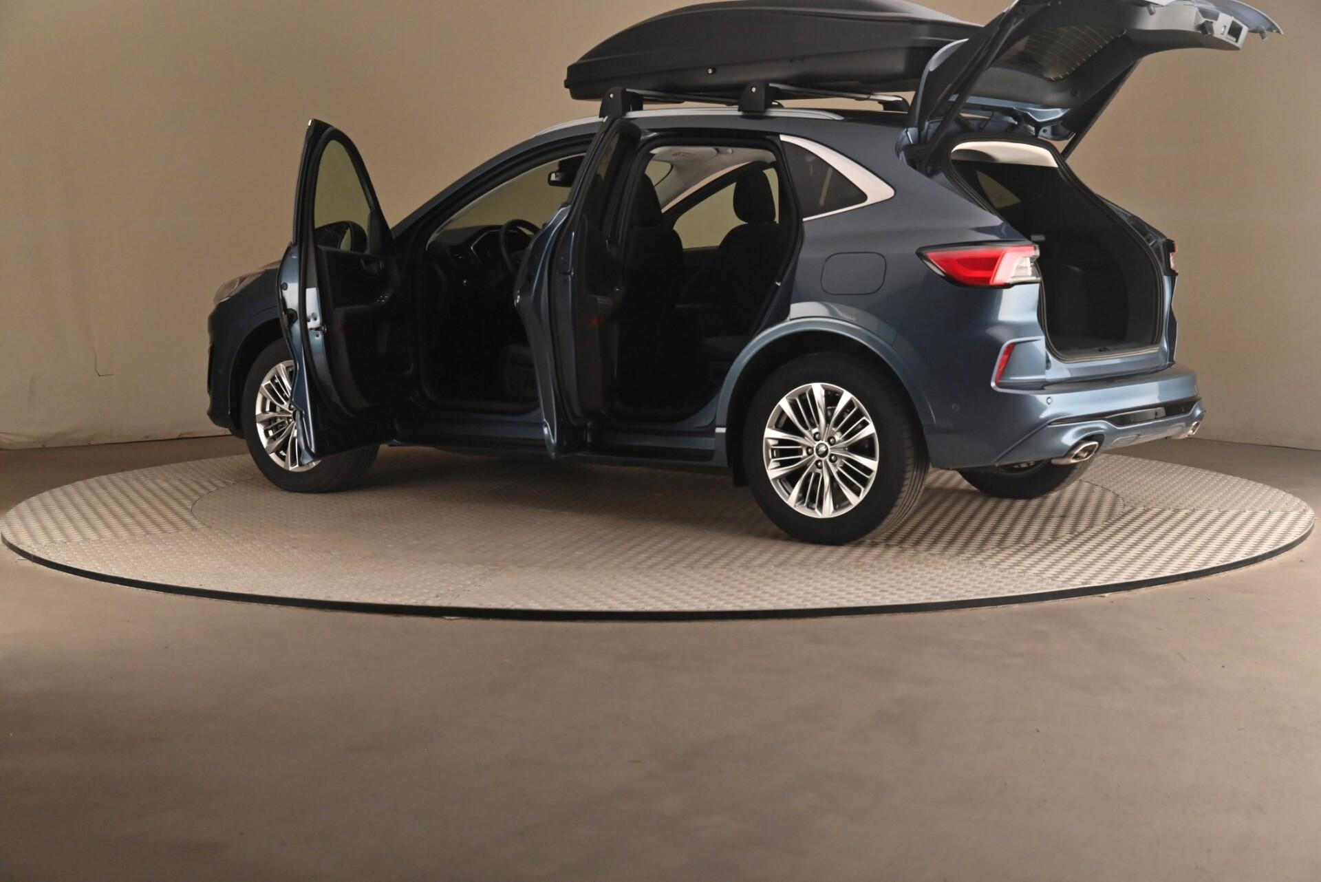 Ford Kuga 2022, photo 7/31