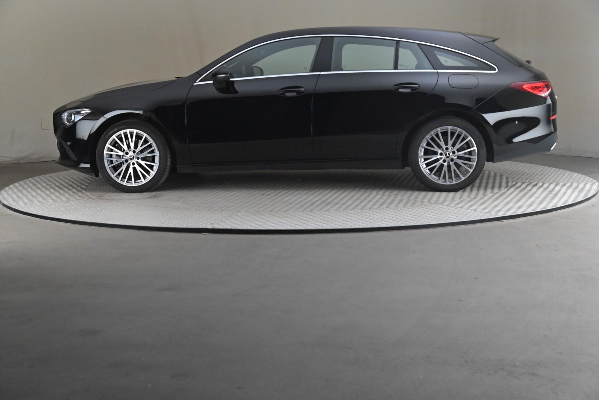 Mercedes-Benz CLA 2023, photo 4/31