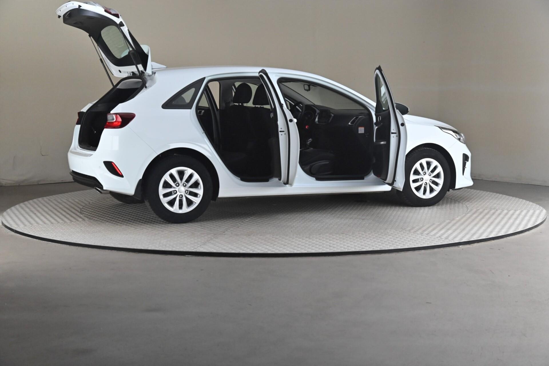 Kia Ceed 2021, kuva 6/22