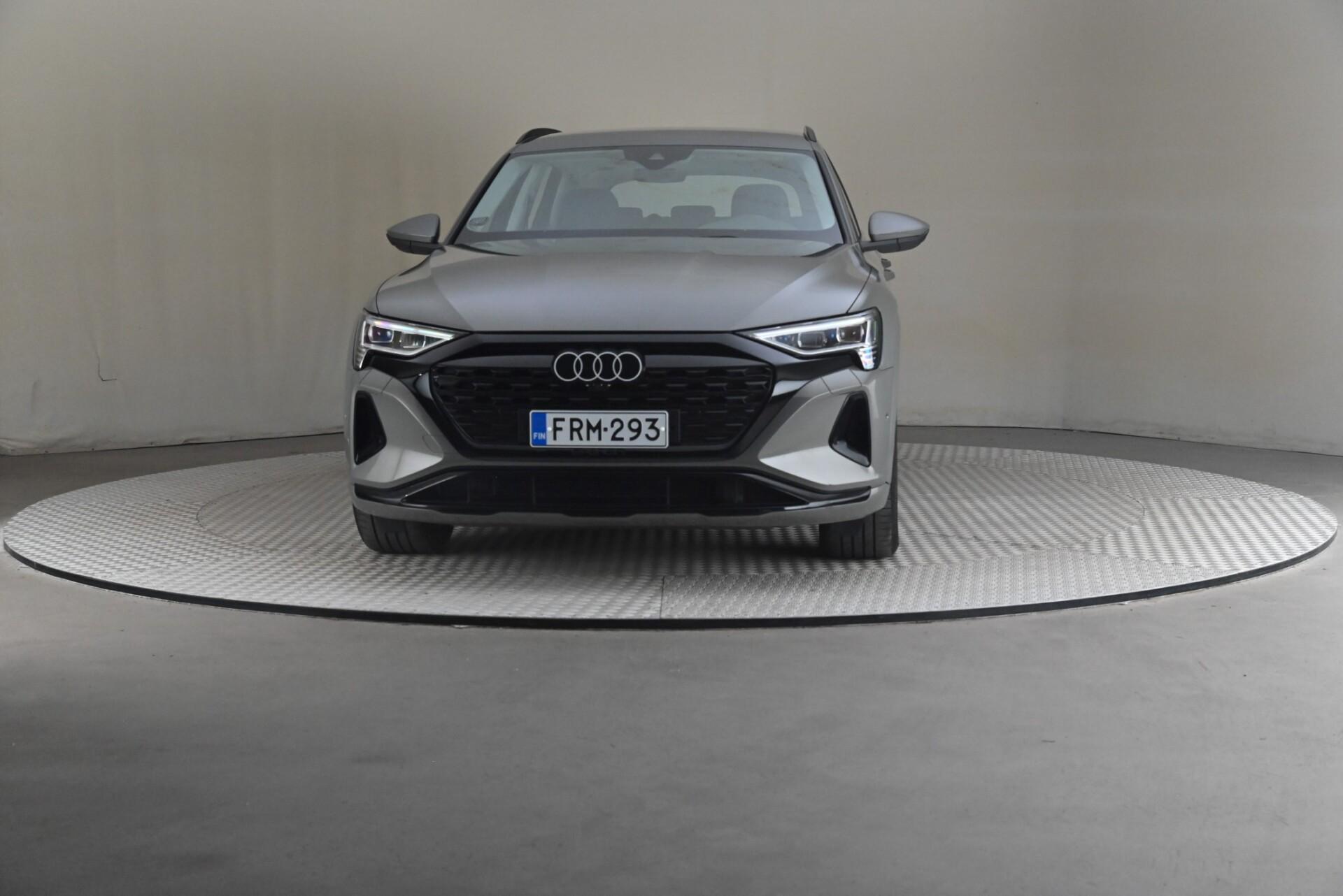 Audi Q8 e-tron 2023, kuva 3/31