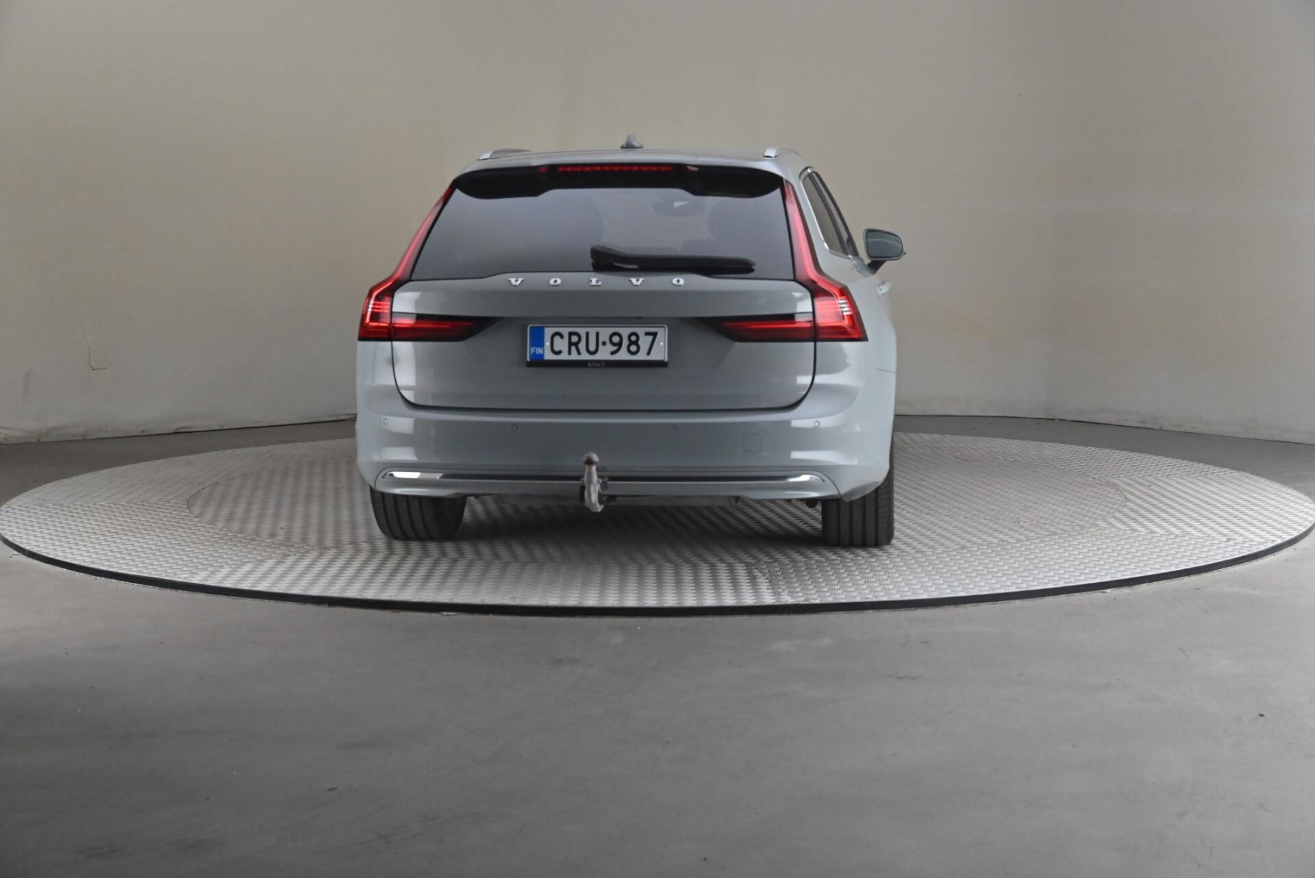 Volvo V90 2024, kuva 5/31