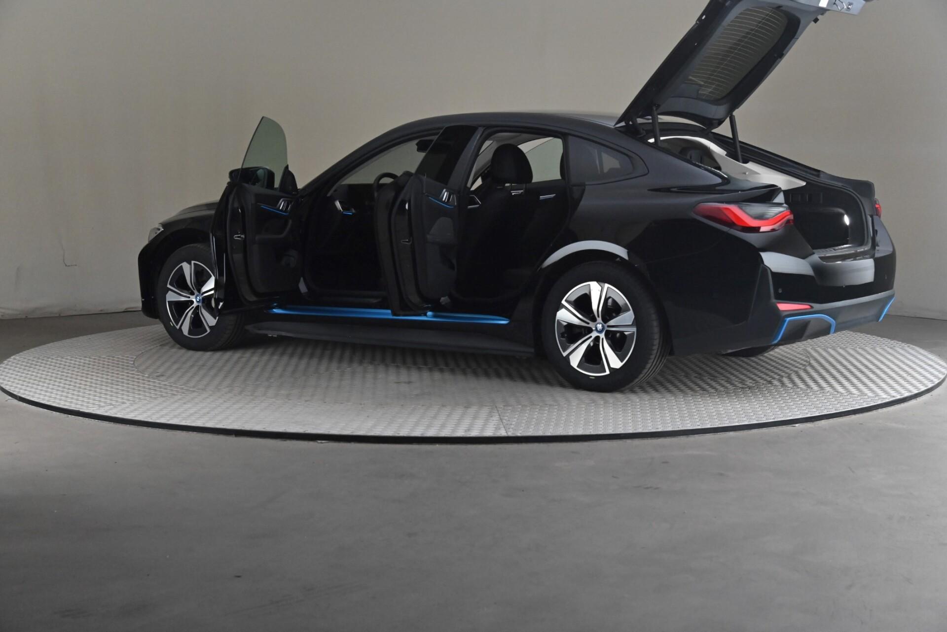 BMW i4 eDrive40 2022, kuva 7/26