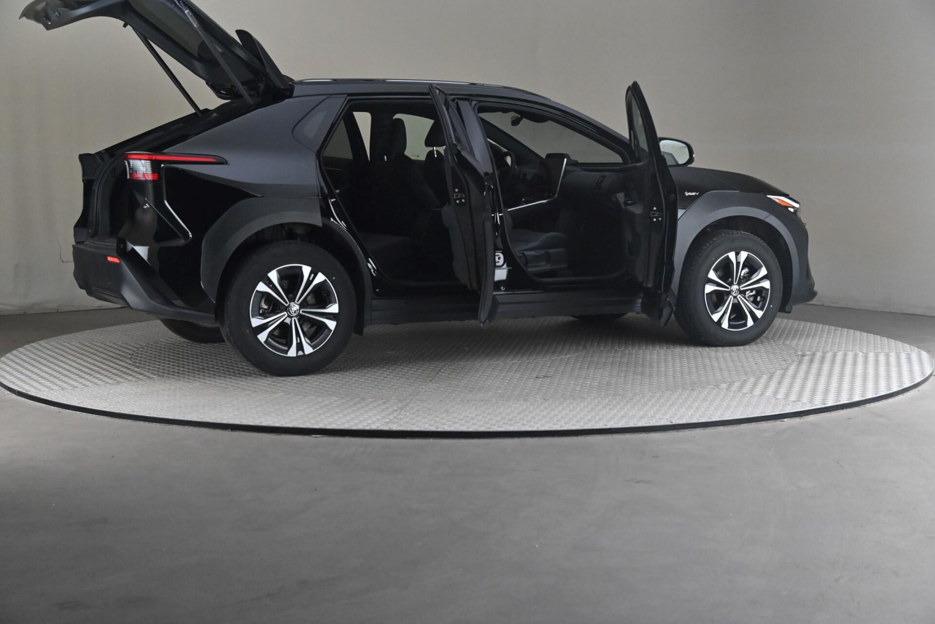 Toyota bZ4X Style Edition 2024, photo 6/32